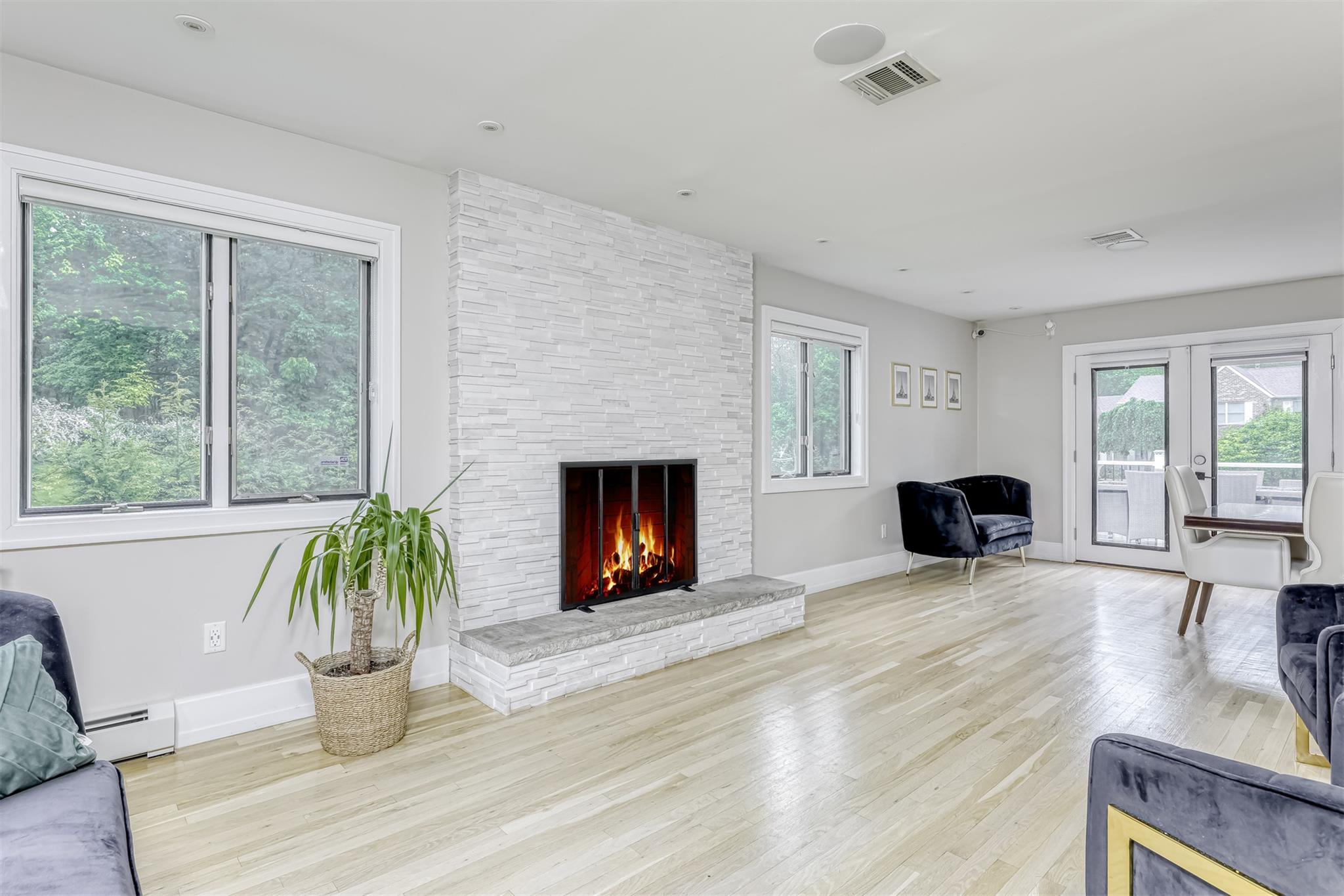 #11 photo, 4 Erin Lane, Chestnut Ridge , NY 10977