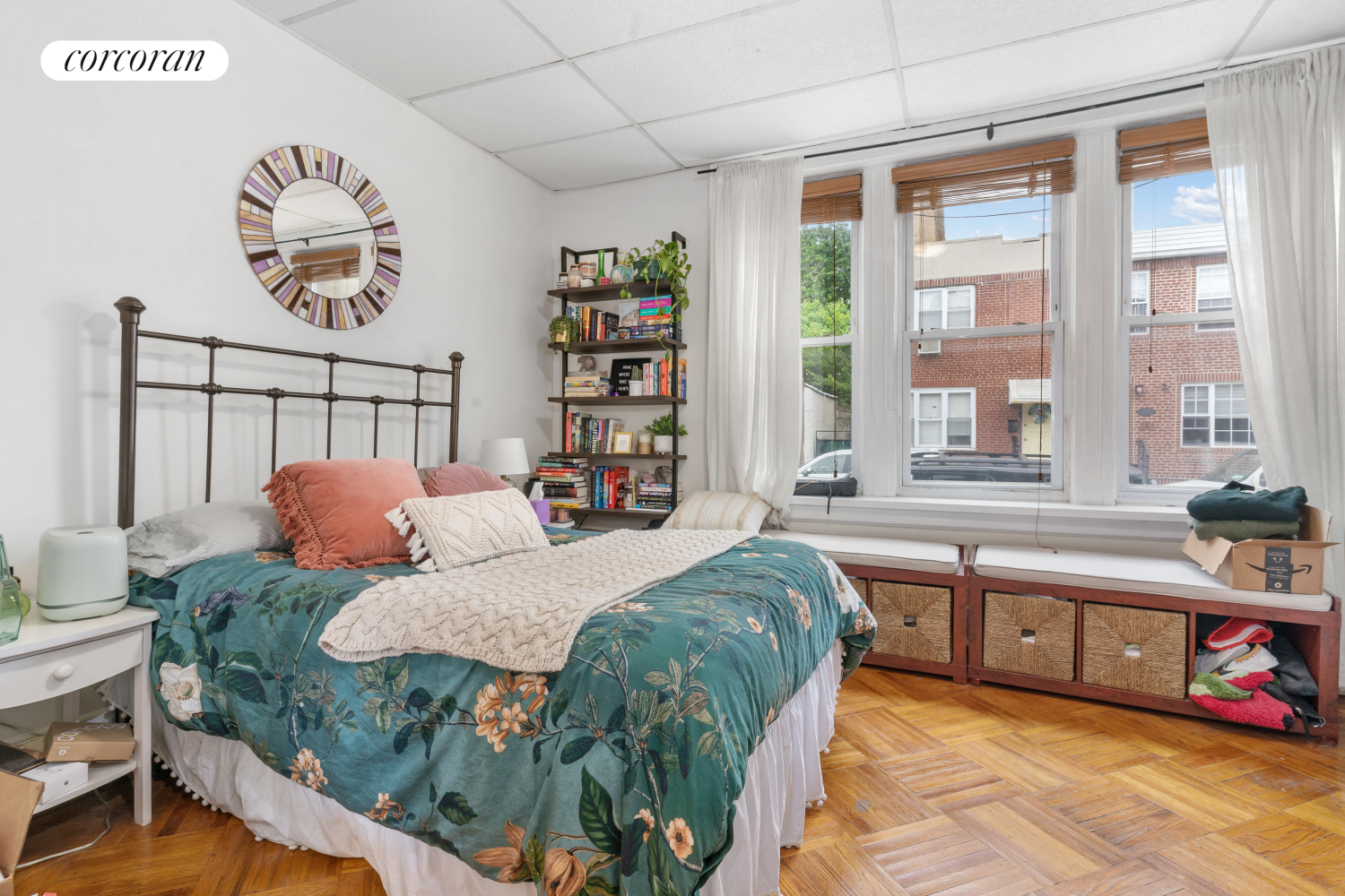 #5 photo, 21-12 22ND Drive, クイーンズ区 Ditmars Steinway , NY 11105