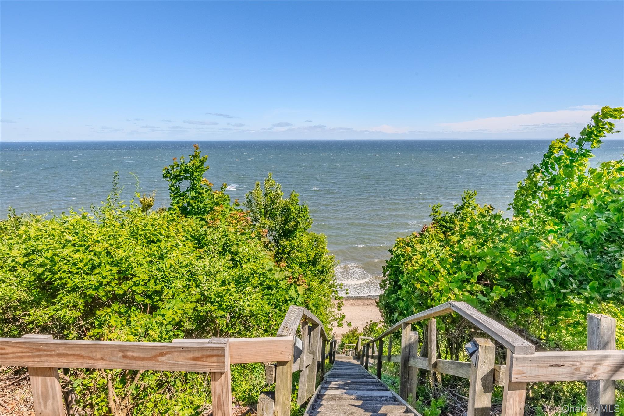 #14 photo, 218 Cliff Road, サフォーク郡 Wading River , NY 11792