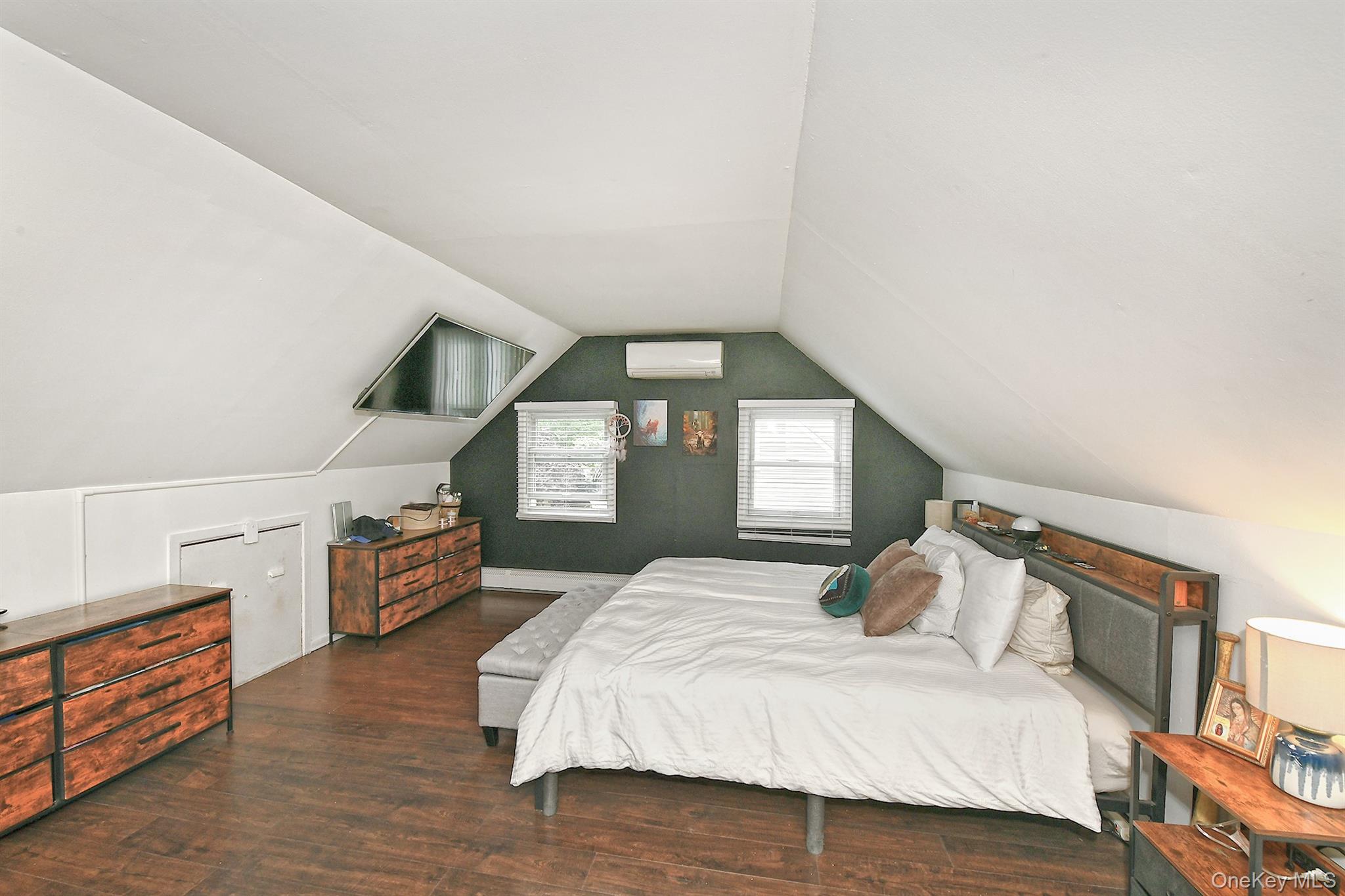 #18 photo, 133 Spring Lane, ナッソー郡 Levittown , NY 11756