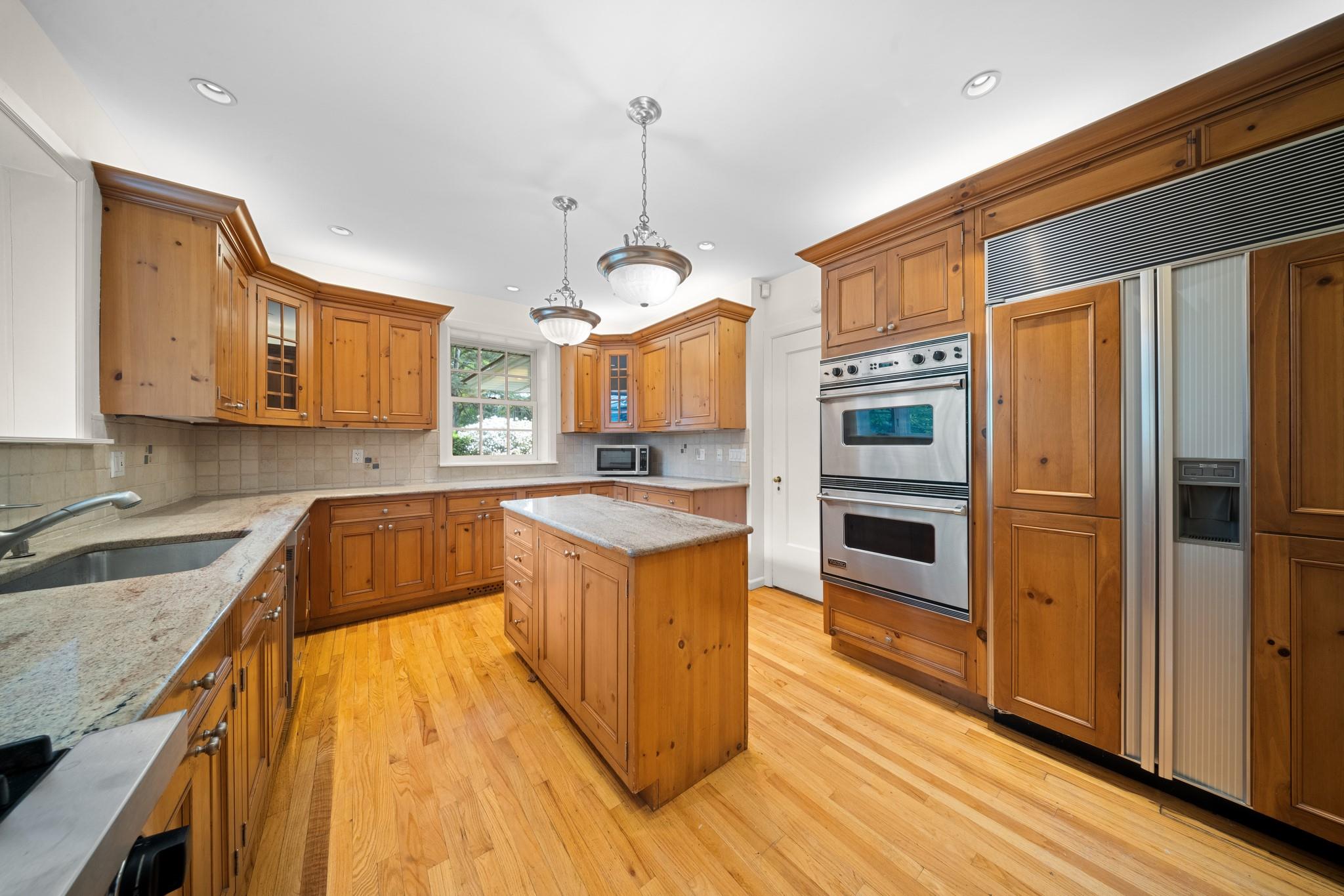 #5 photo, 681 W 231st Street, ブロンクス区 Bronx , NY 10463