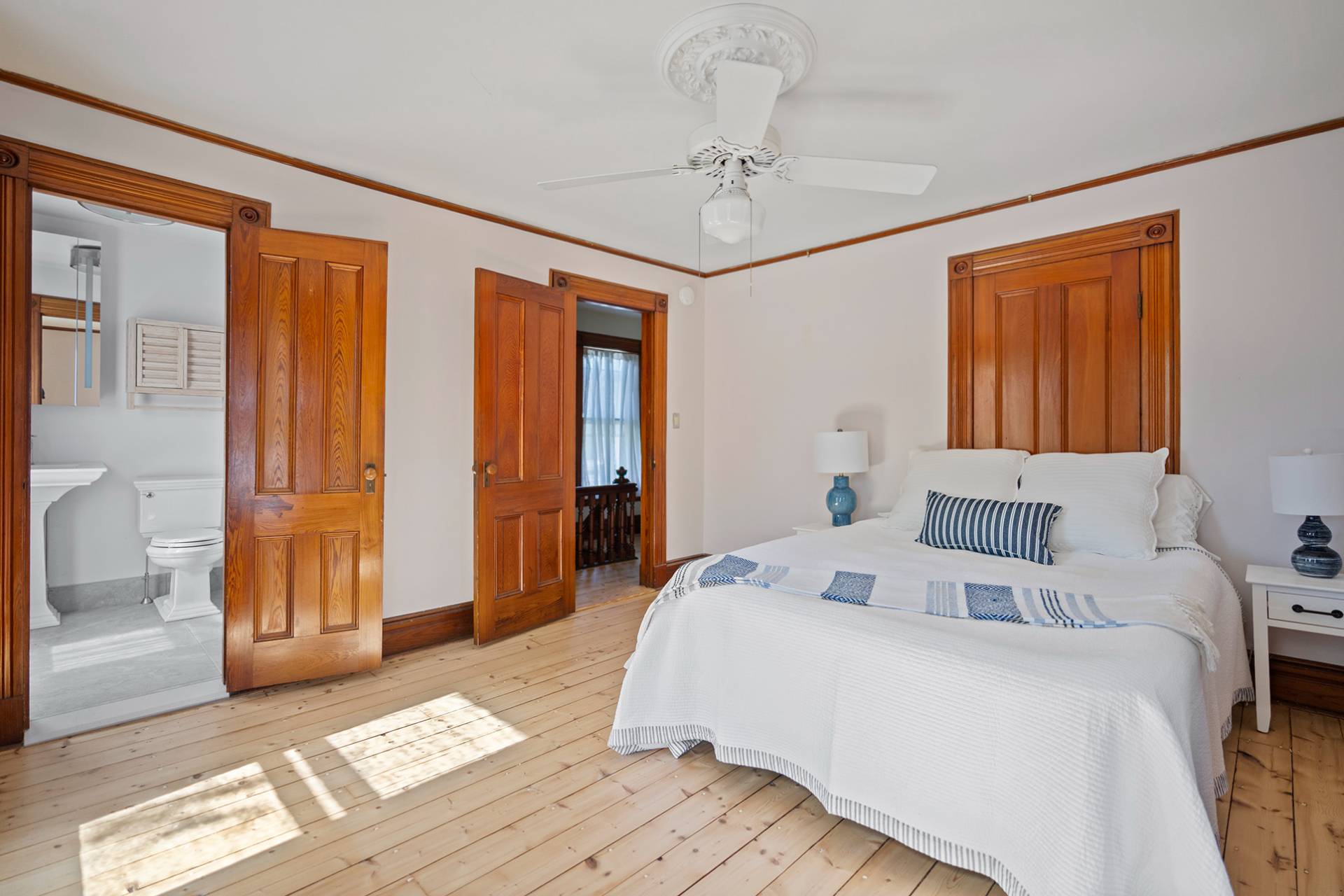 #19 photo, 604 Main Street, サフォーク郡 Greenport , NY 11944