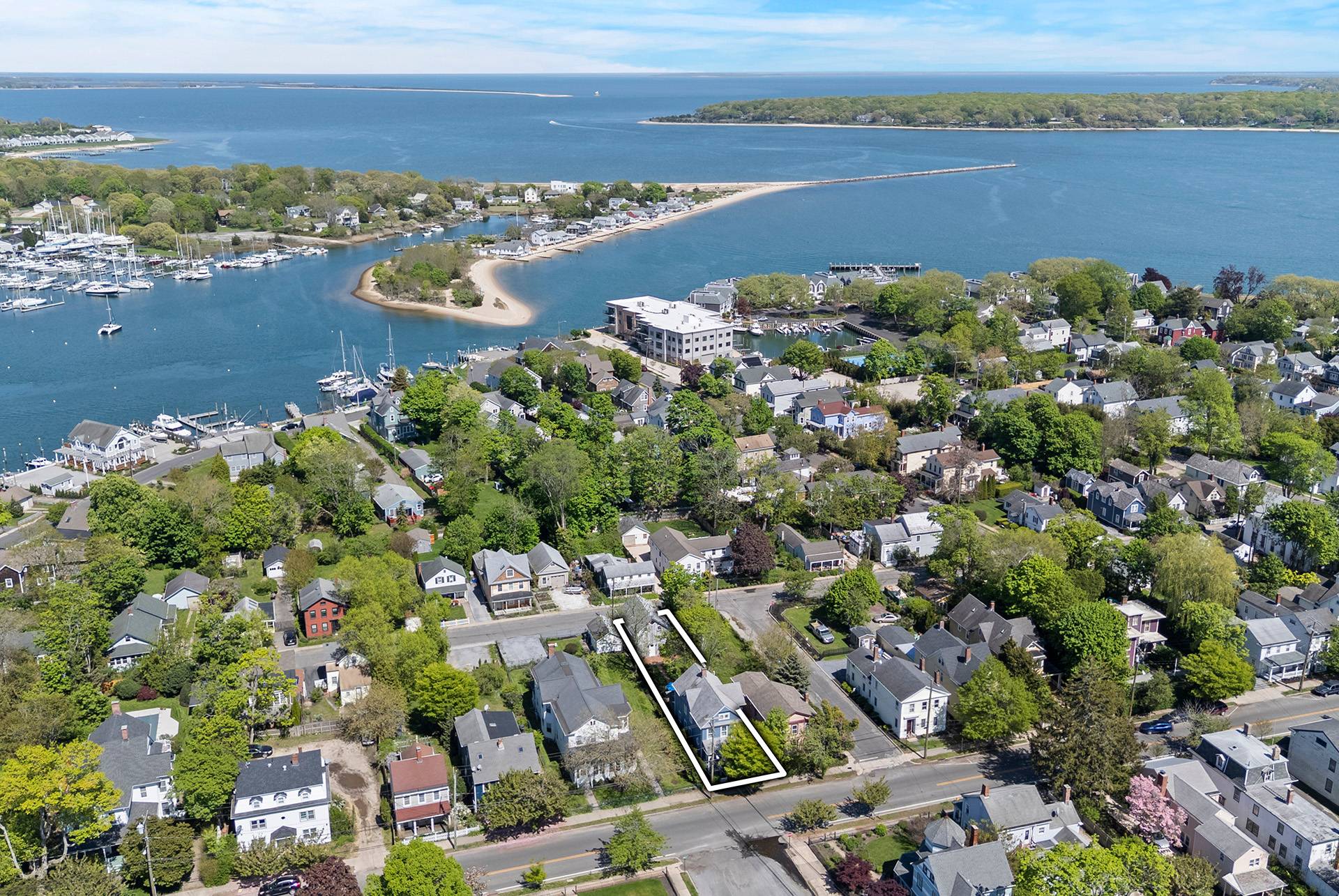 #30 photo, 604 Main Street, サフォーク郡 Greenport , NY 11944