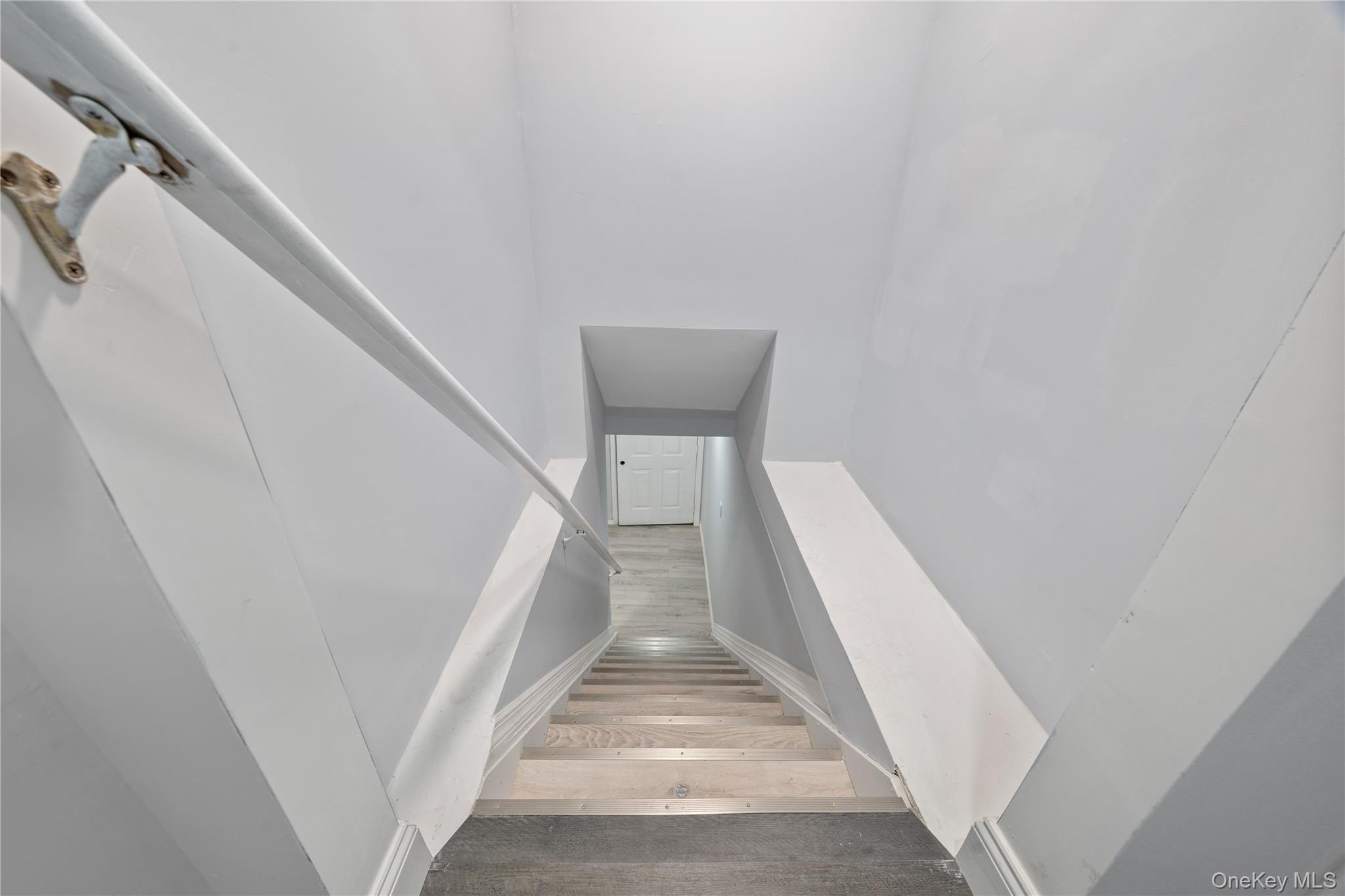 #14 photo, 545 Granny Road, Medford , NY 11763