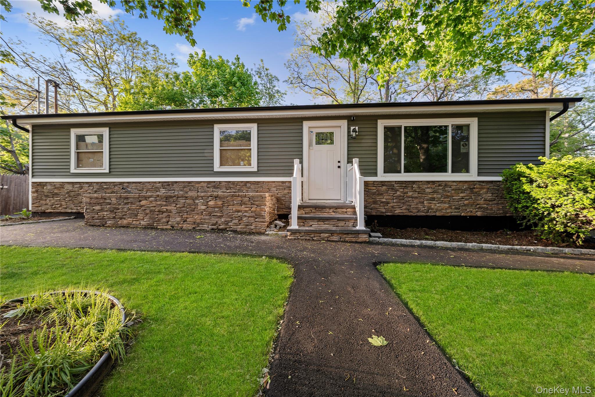 #2 photo, 545 Granny Road, Medford , NY 11763