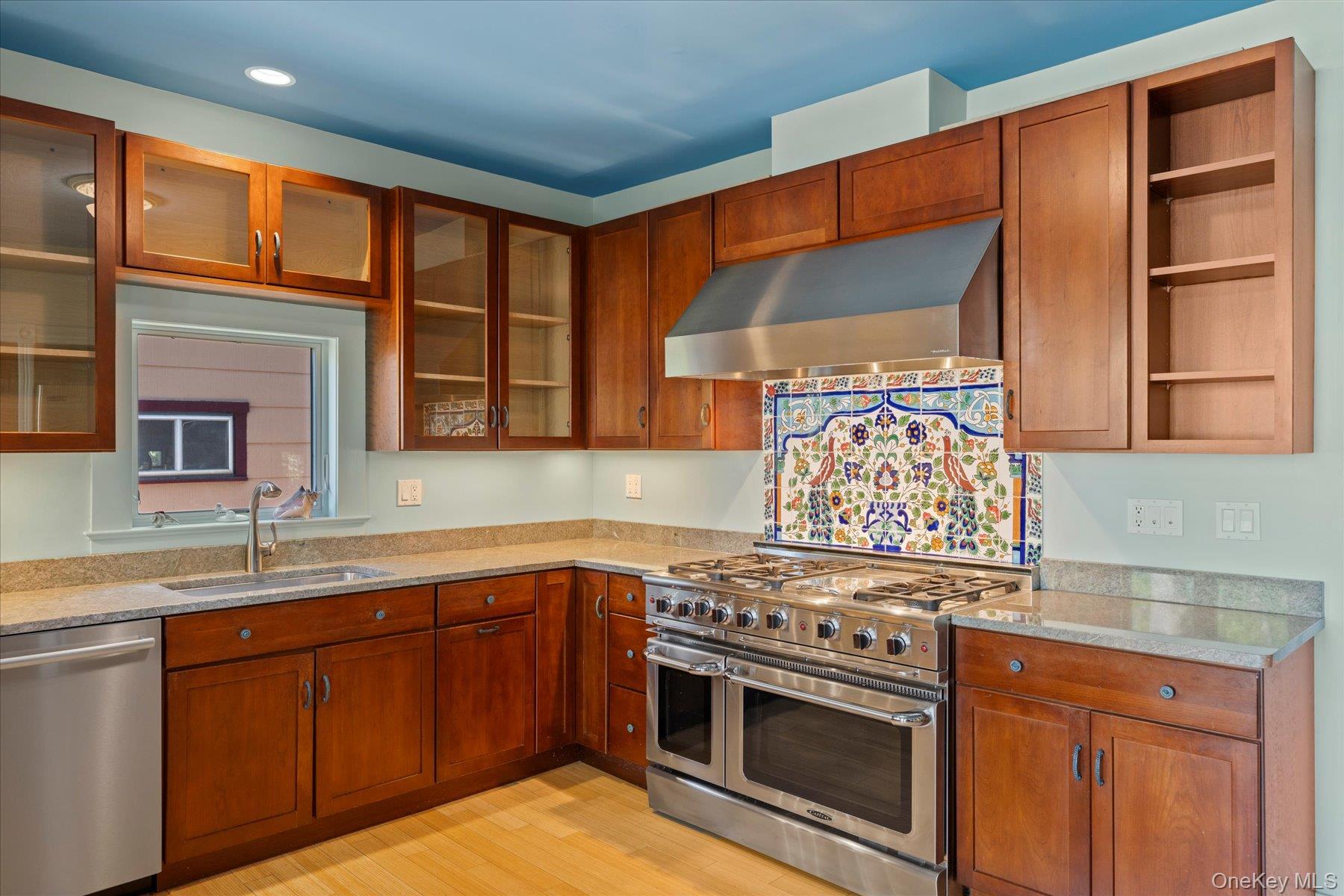 #16 photo, 604 Main Street, サフォーク郡 Greenport , NY 11944