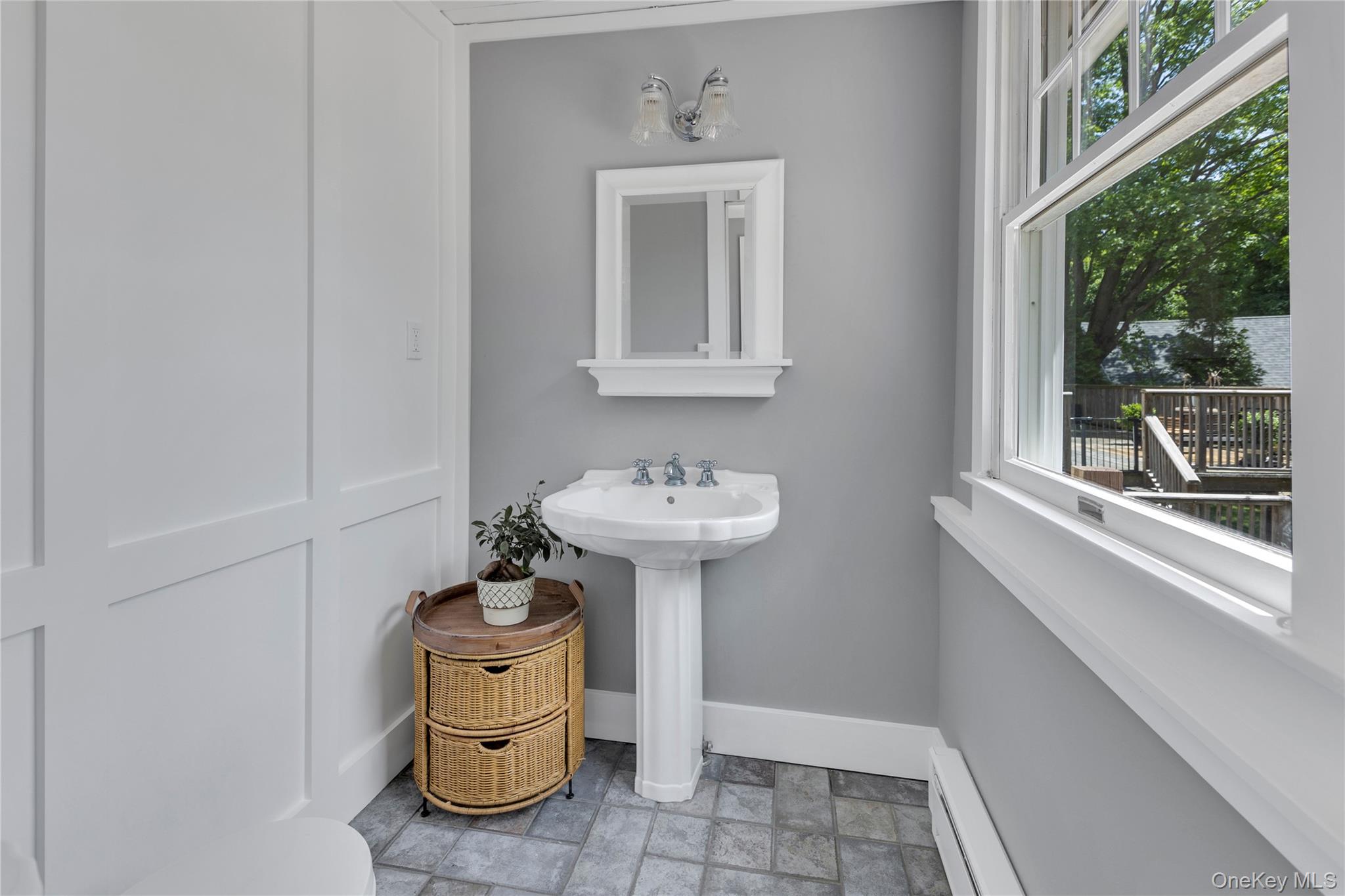 #11 photo, 46 Mechanic Street, サフォーク郡 Huntington , NY 11743