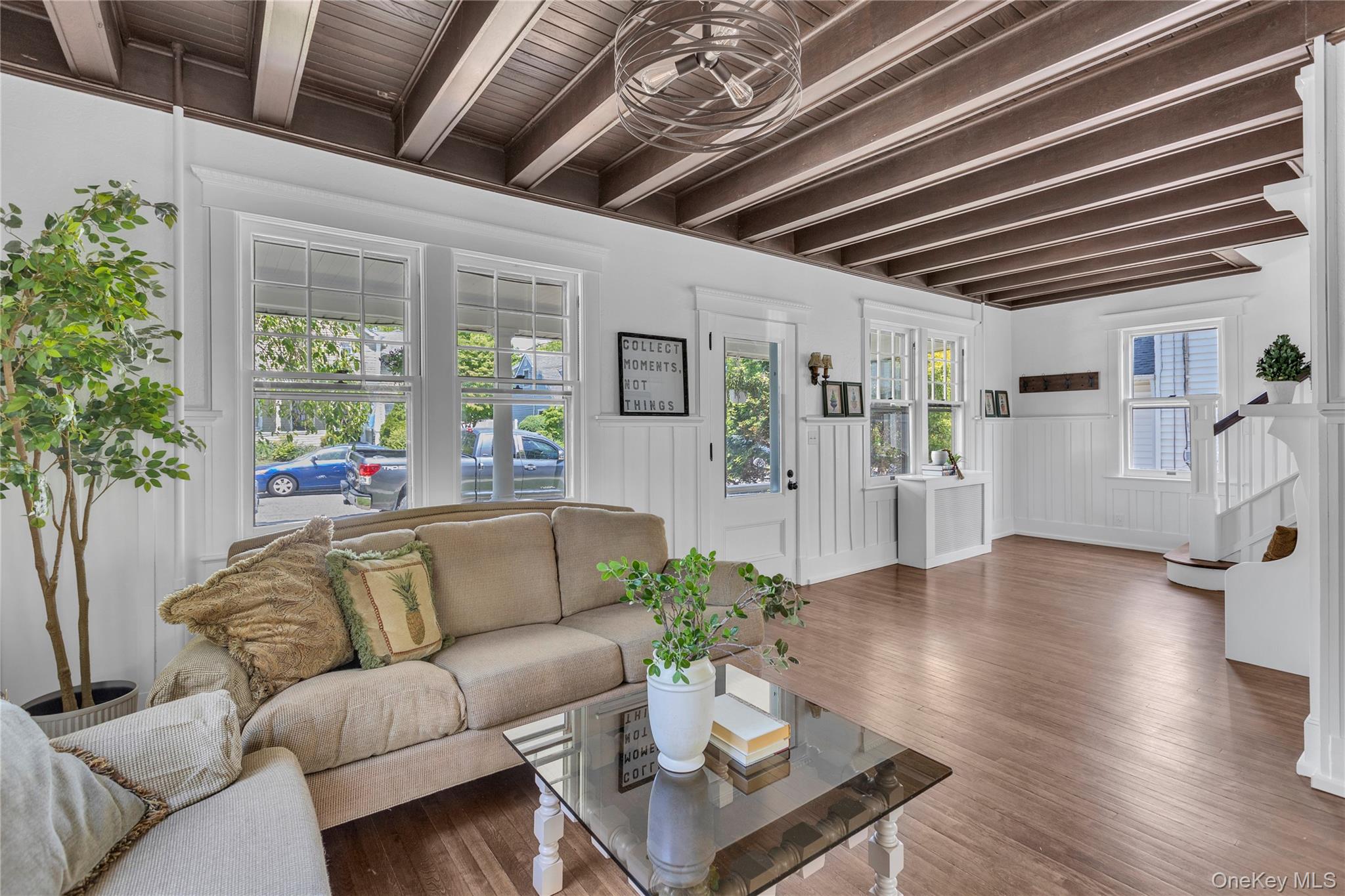 #4 photo, 46 Mechanic Street, サフォーク郡 Huntington , NY 11743