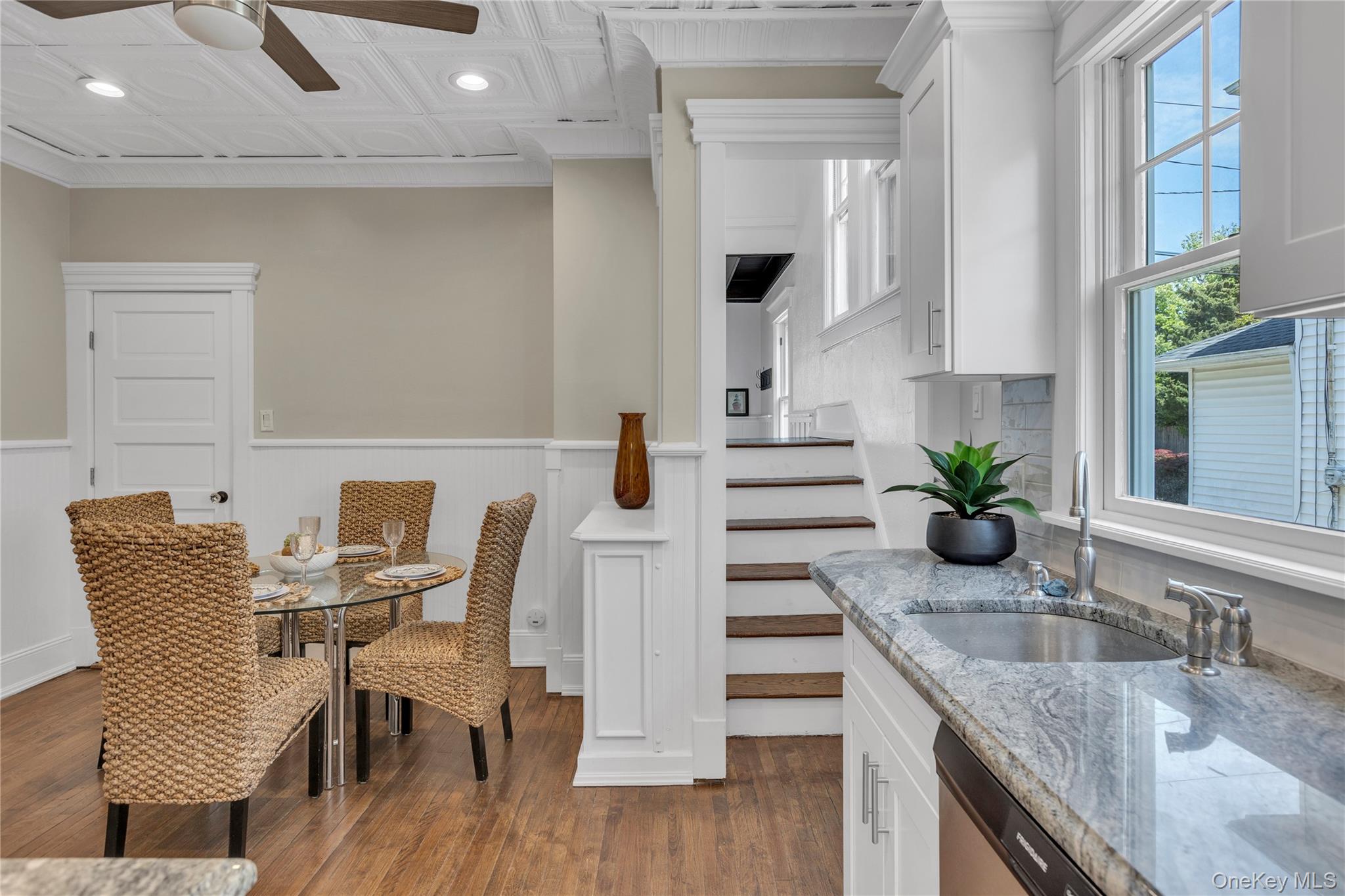 #9 photo, 46 Mechanic Street, サフォーク郡 Huntington , NY 11743