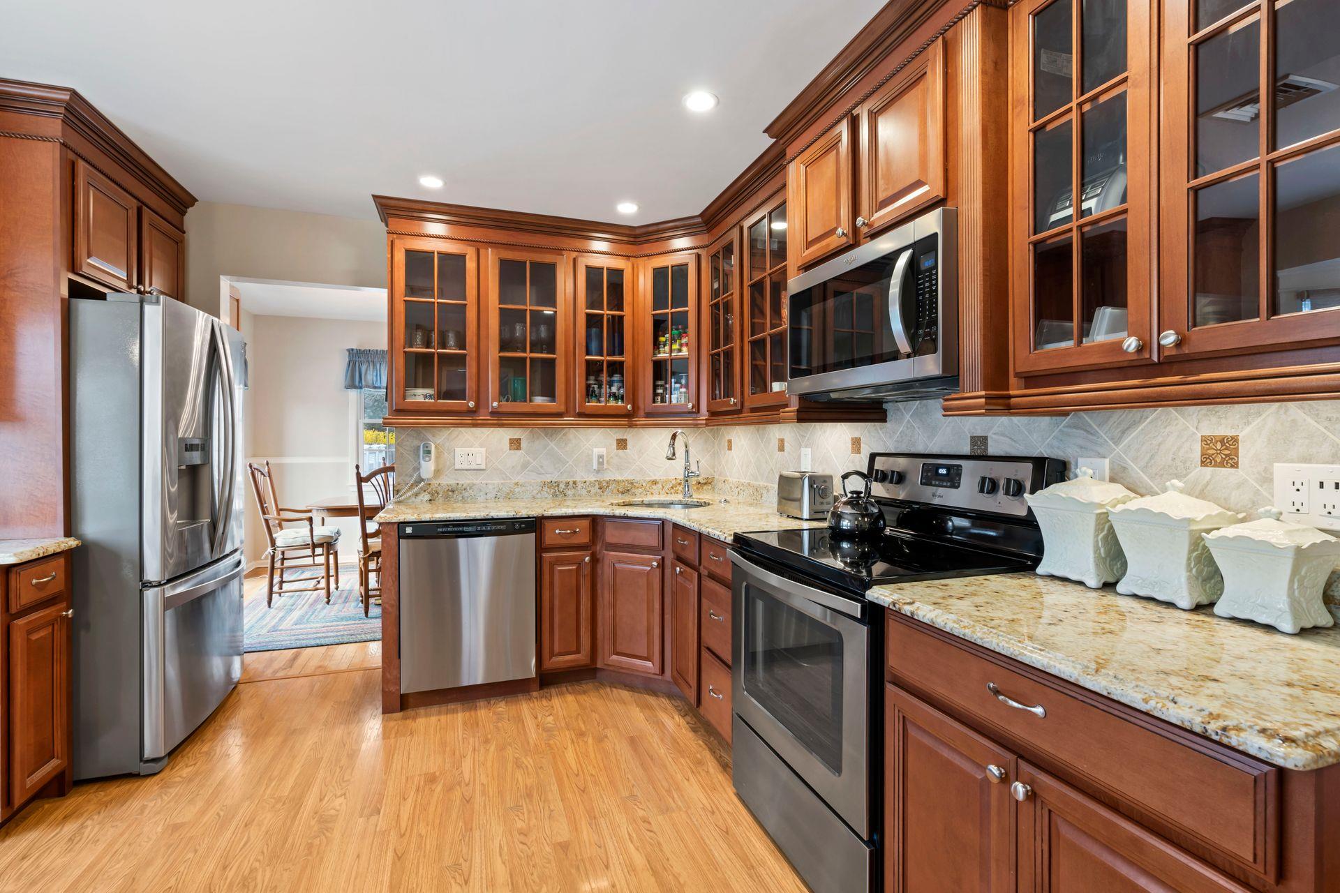 #13 photo, 14 Hillside Avenue, サフォーク郡 Saint James , NY 11780