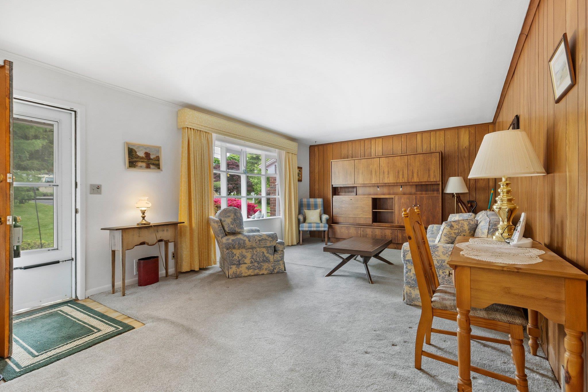 #4 photo, 1825 Morningview Drive, Yorktown Heights , NY 10598