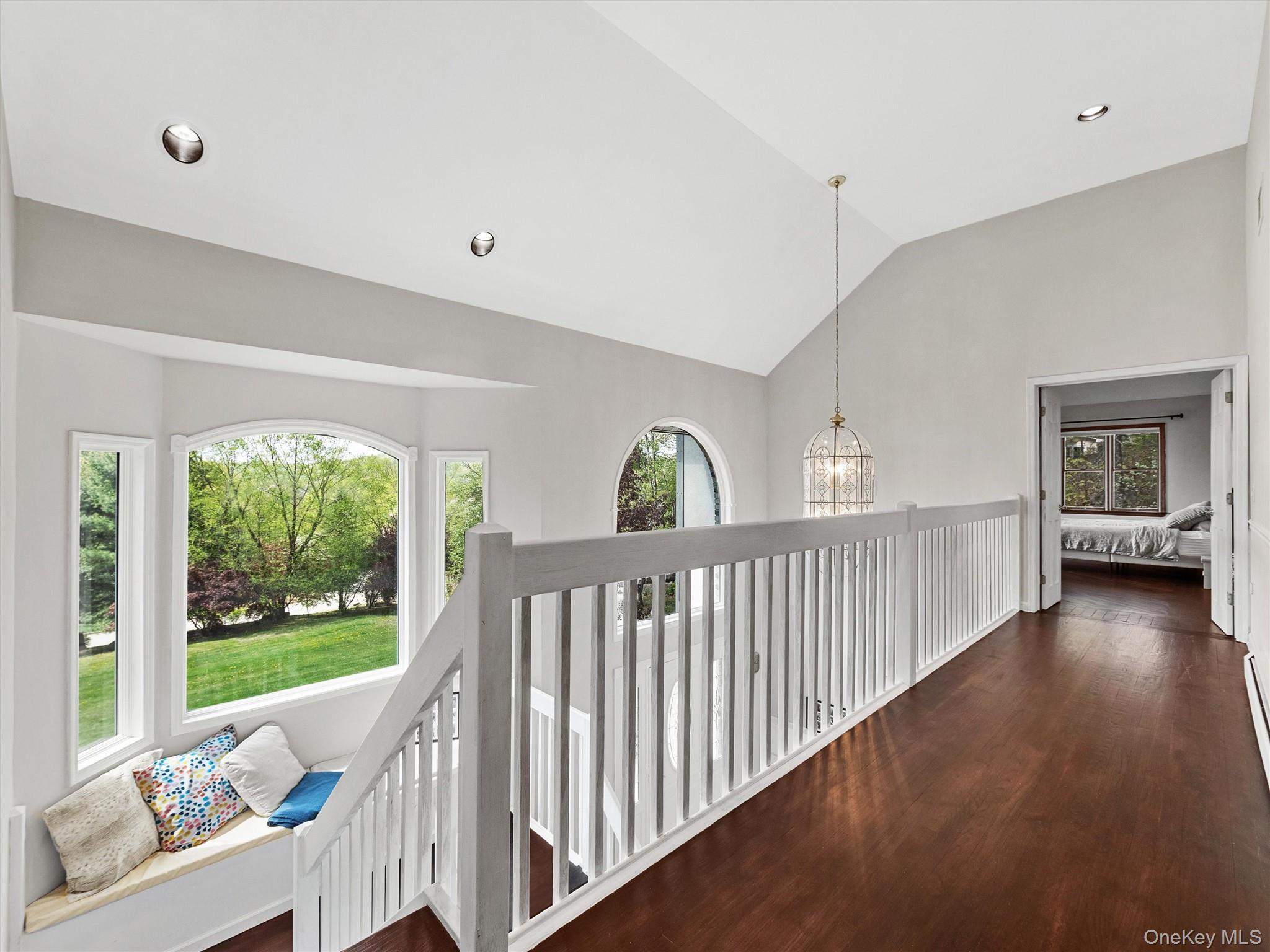 #19 photo, 24 Table Rock Road, Tuxedo Park , NY 10987