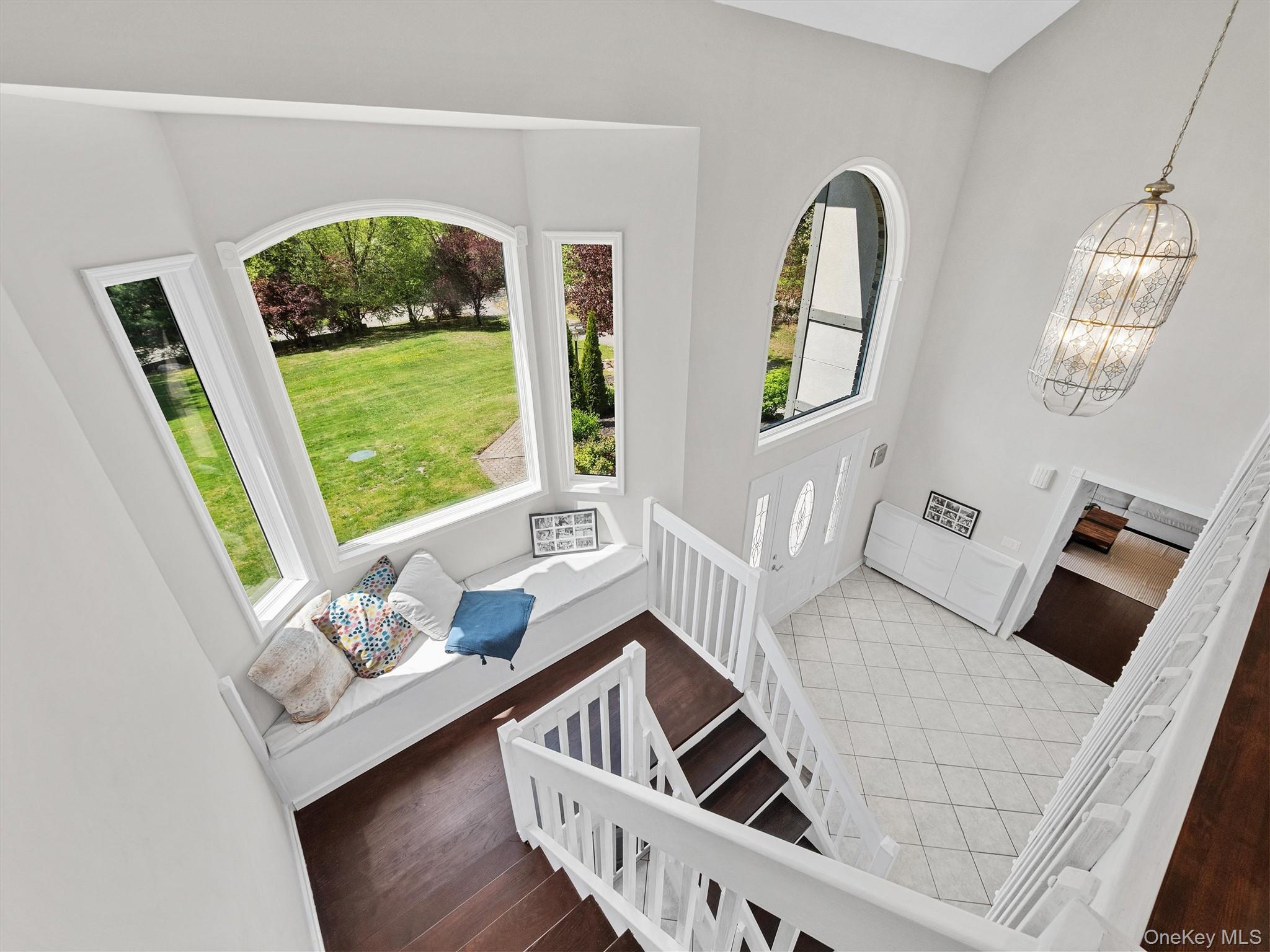 #20 photo, 24 Table Rock Road, Tuxedo Park , NY 10987