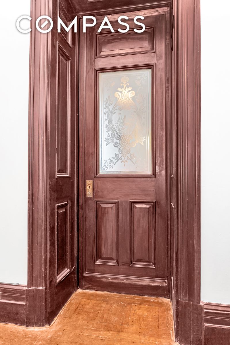 #8 photo, 246 Gates Avenue, ブルックリン区 Bedford-Stuyvesant , NY 11238