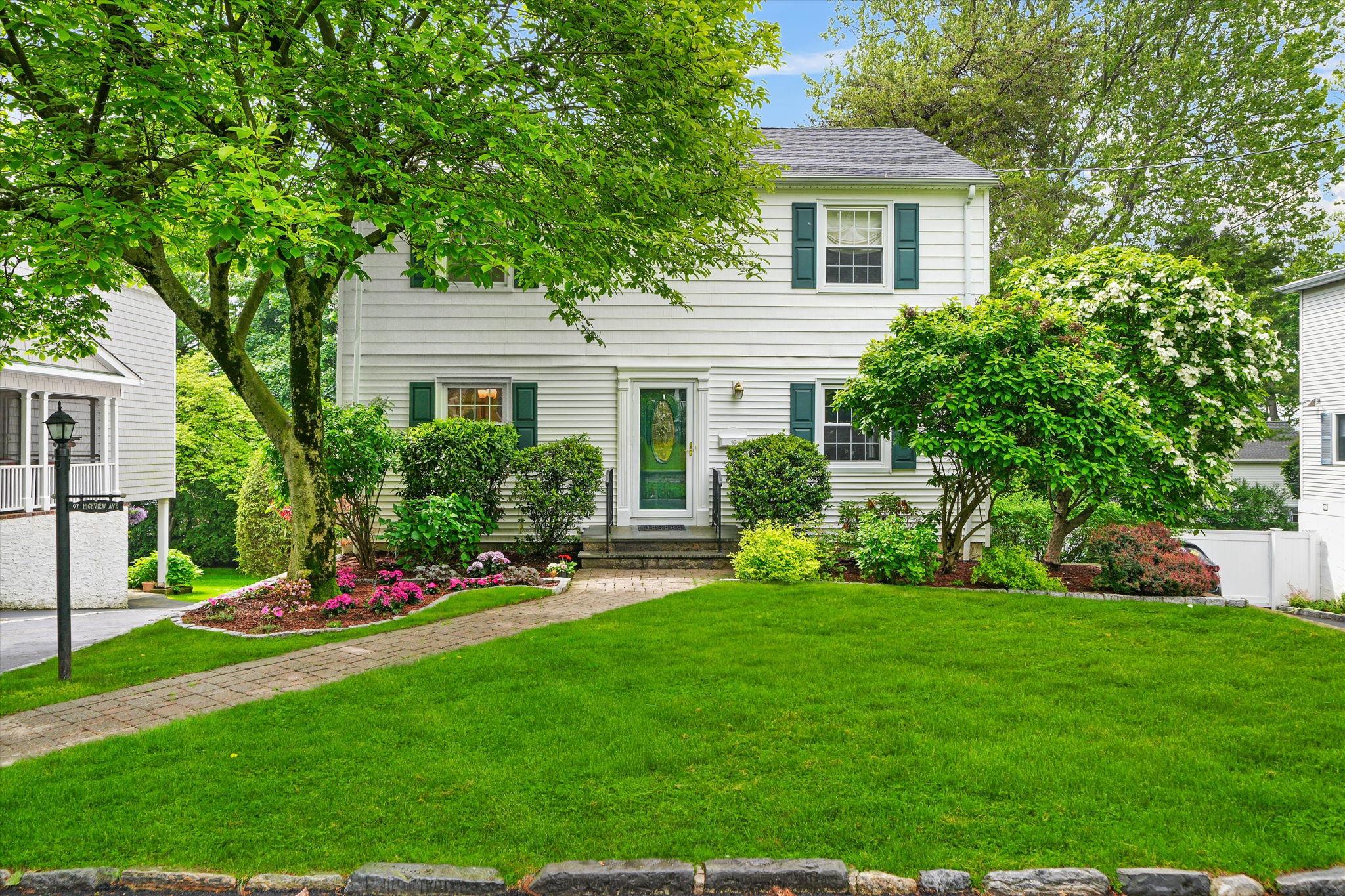 #1 photo, 97 Highview Avenue, Tuckahoe , NY 10707