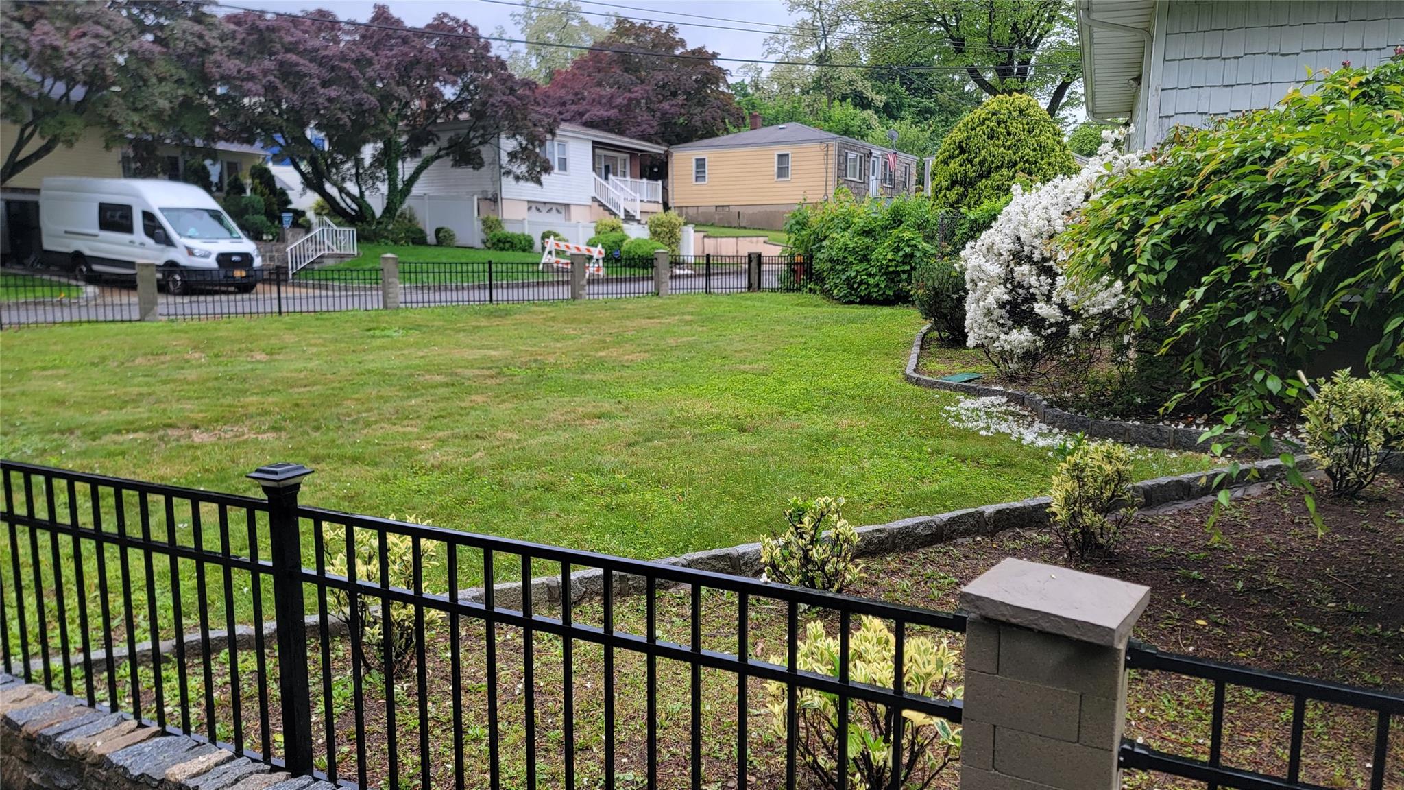 #2 photo, 1 Cheshire Lane, Yonkers , NY 10710