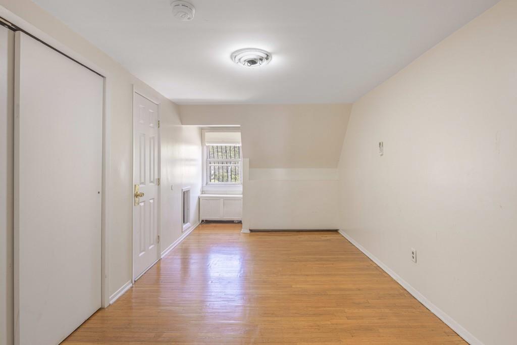 #13 photo, 11141 77th Avenue, 皇后區 森林小丘 Forest Hills , NY 11375