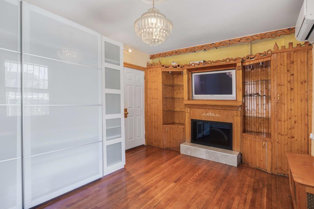 #15 photo, 11141 77th Avenue, 皇后區 森林小丘 Forest Hills , NY 11375