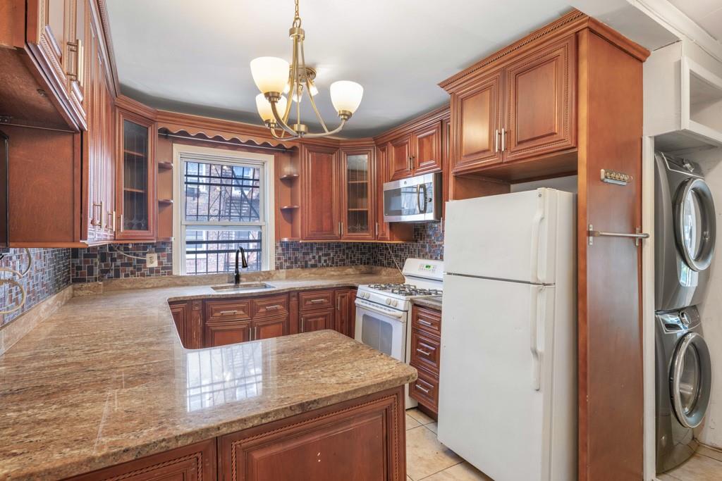 #17 photo, 11141 77th Avenue, 皇后區 森林小丘 Forest Hills , NY 11375