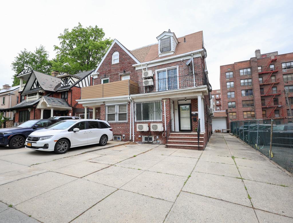 #2 photo, 11141 77th Avenue, 皇后區 森林小丘 Forest Hills , NY 11375