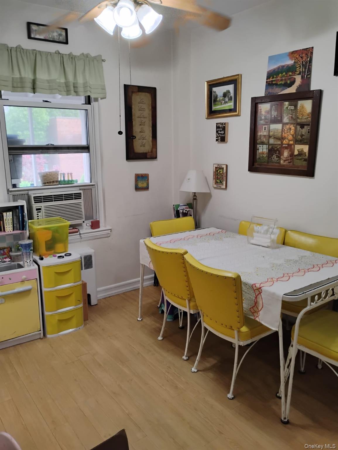 #10 photo, 284 Central Avenue, ナッソー郡 Lawrence , NY 11559