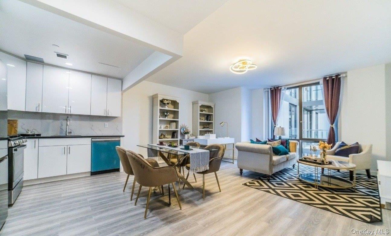 #4 photo, 144-27 Sanford Avenue, クイーンズ区 Flushing , NY 11355