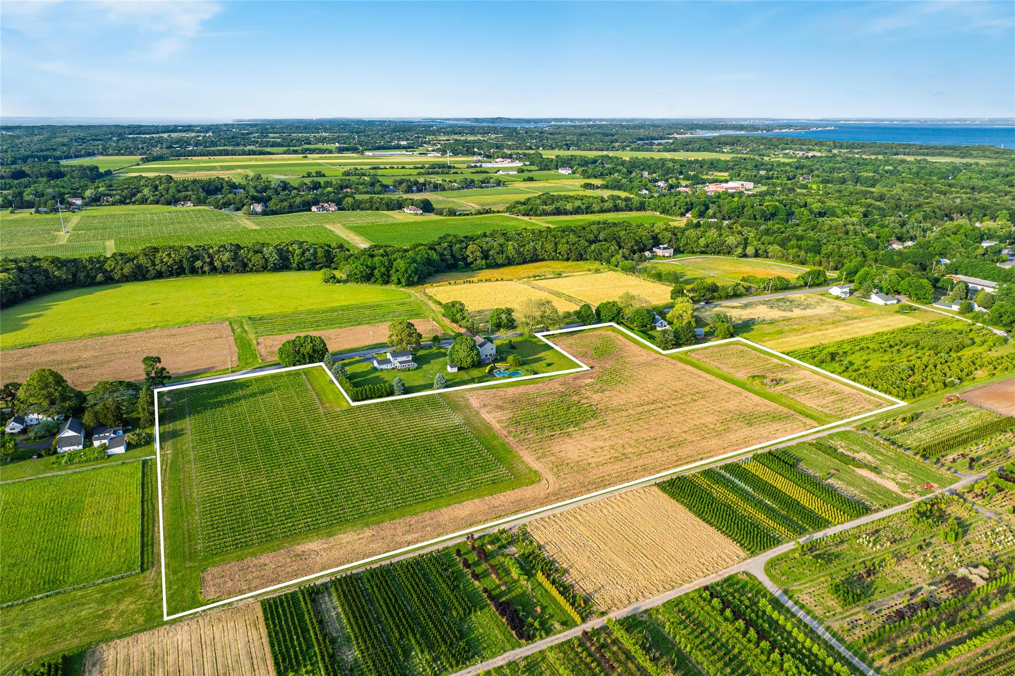 #7 photo, 1555 Cox Lane, サフォーク郡 Cutchogue , NY 11935