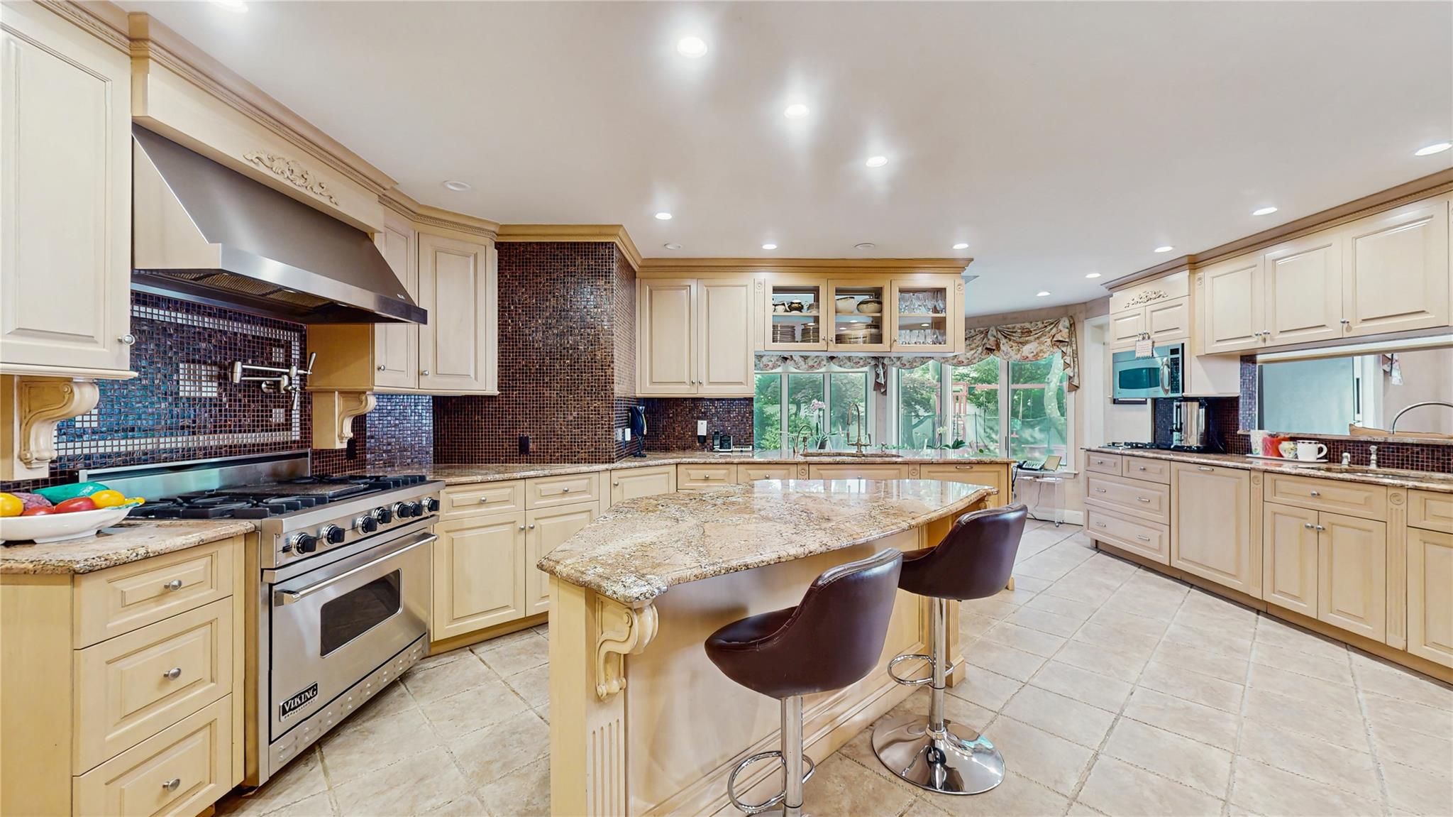 #14 photo, 202 Broadway, 长岛 Lawrence , NY 11559