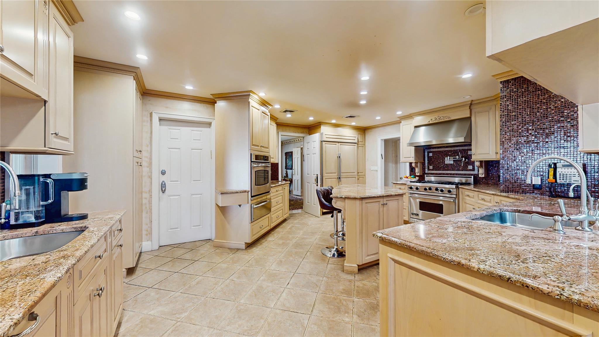 #15 photo, 202 Broadway, 长岛 Lawrence , NY 11559