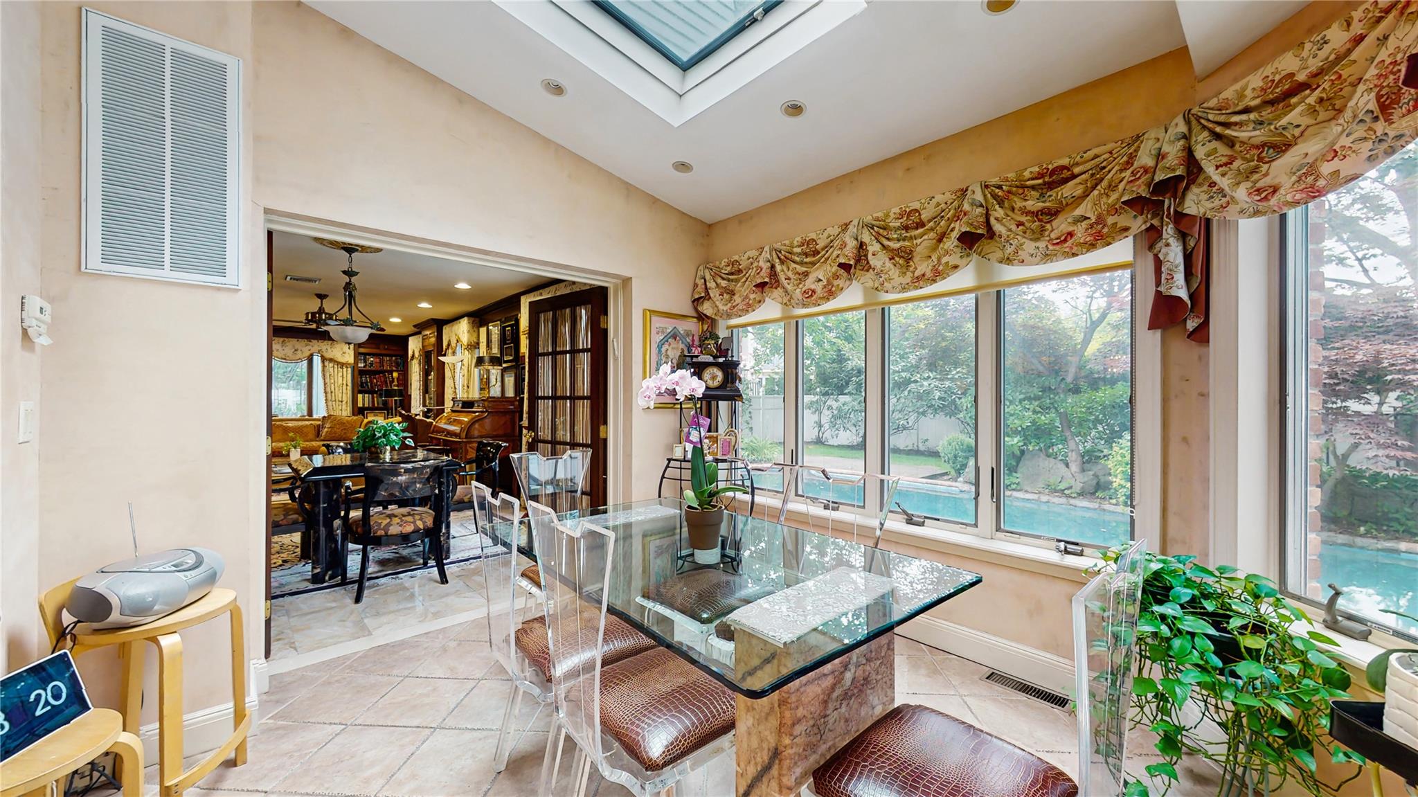 #17 photo, 202 Broadway, 长岛 Lawrence , NY 11559