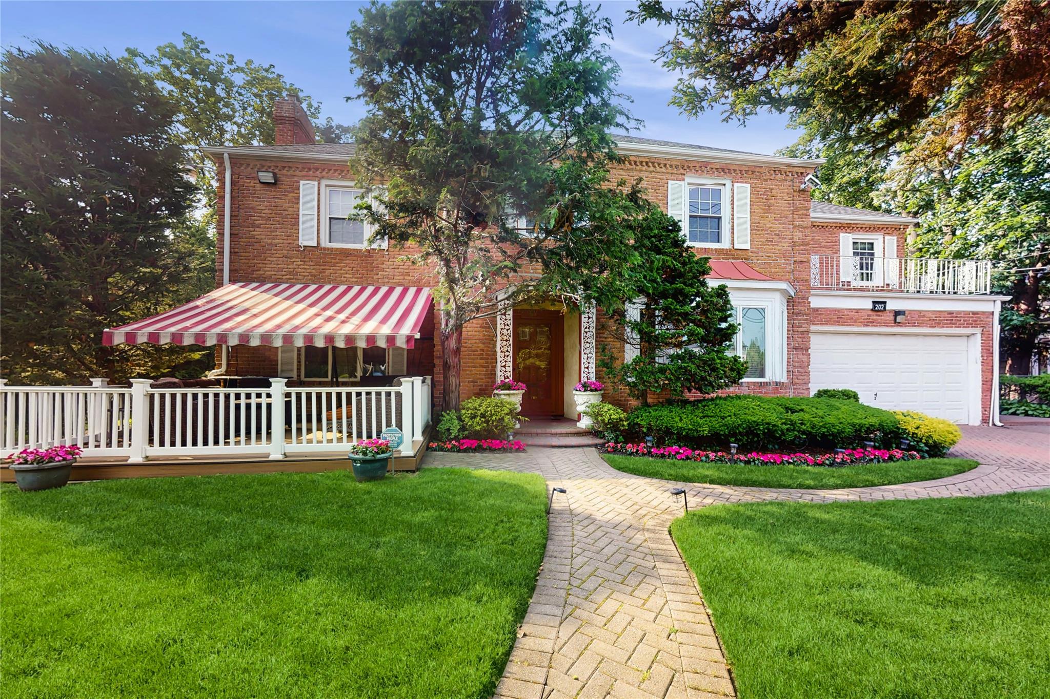 #4 photo, 202 Broadway, 长岛 Lawrence , NY 11559