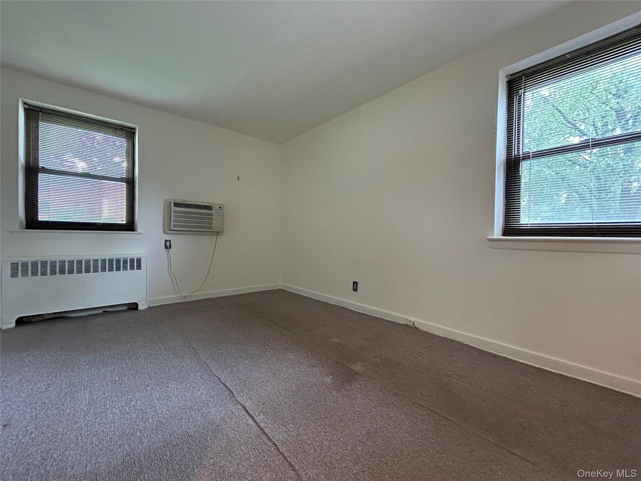 #14 photo, 8 West Mill Drive, ナッソー郡 Great Neck , NY 11021