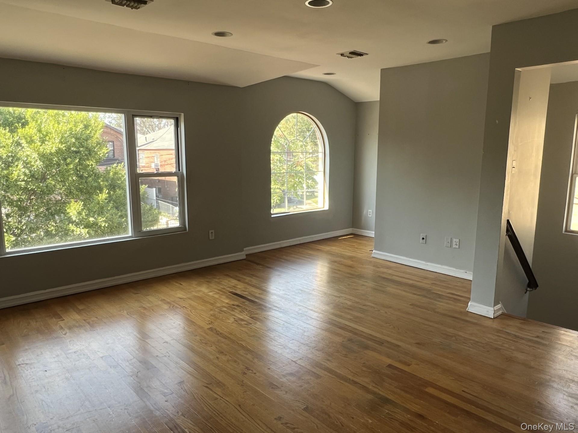 #3 photo, 61-31 136th Street, Flushing , NY 11367