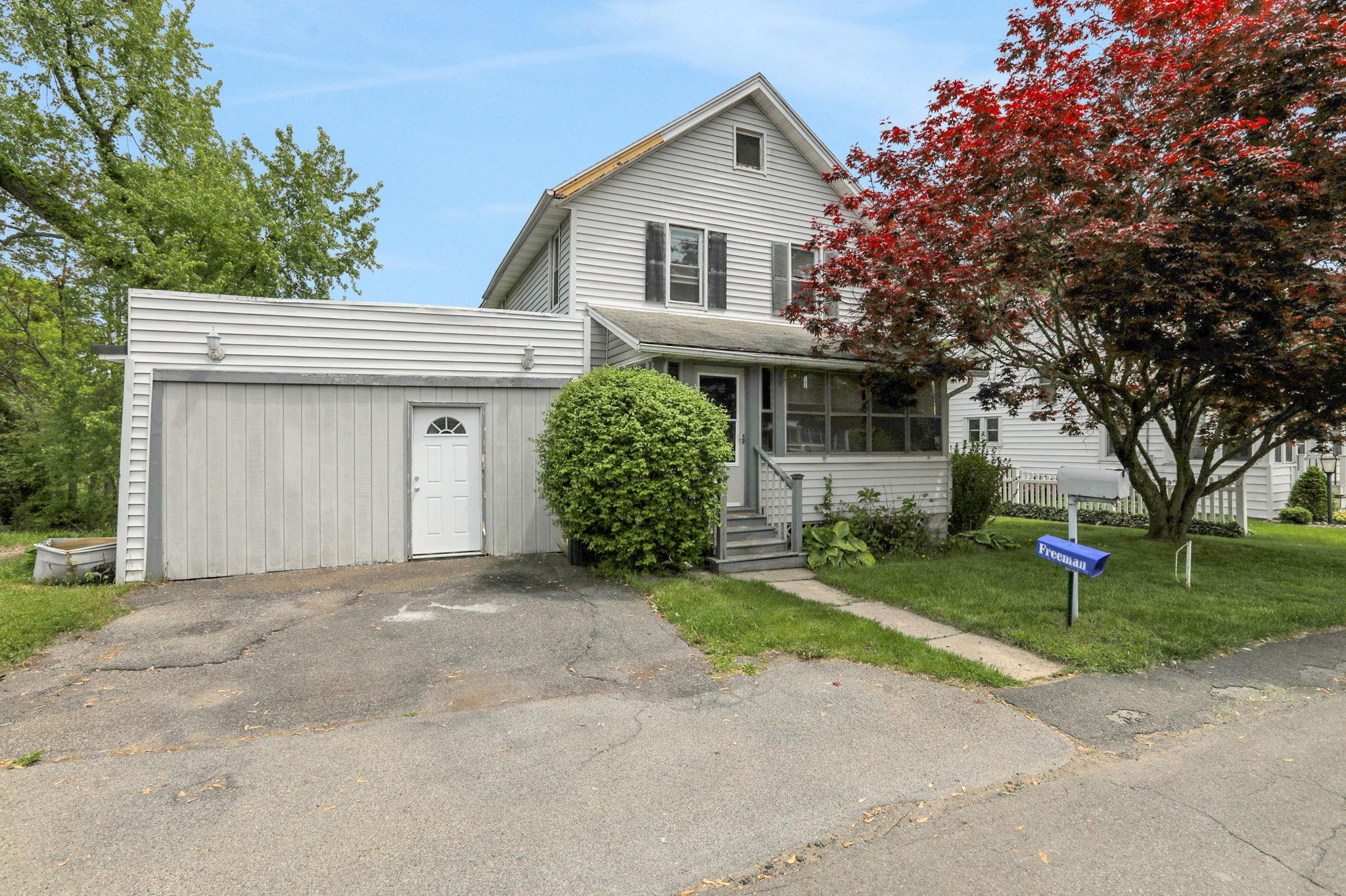 #12 photo, 100 Harwich Street, Kingston , NY 12401