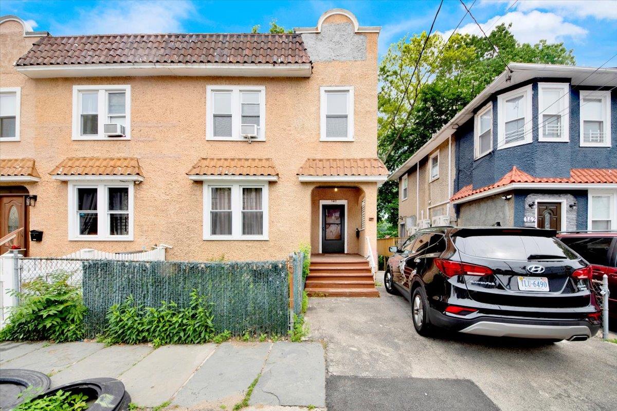 #1 photo, 140 Saratoga Avenue, 紐約州 Yonkers , NY 10705