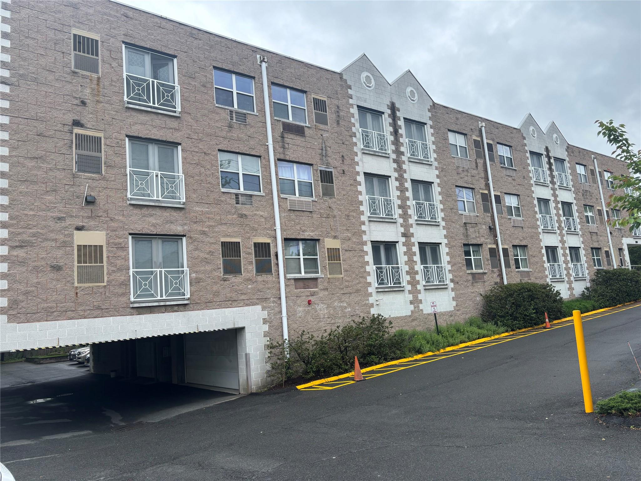 #1 photo, 501 N Barry Avenue, Mamaroneck , NY 10543