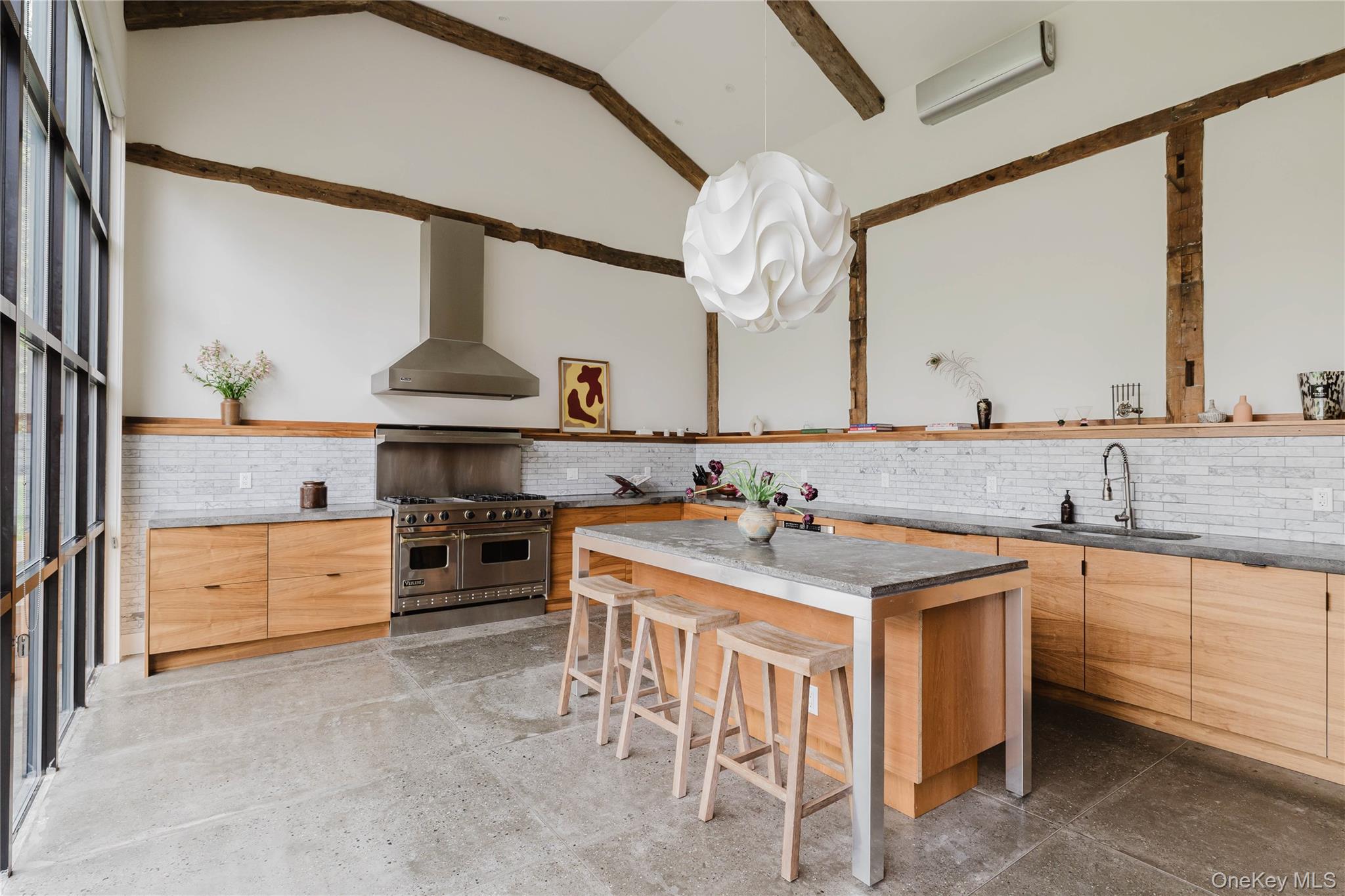 #19 photo, 632 Albany Turnpike, Chatham , NY 12136