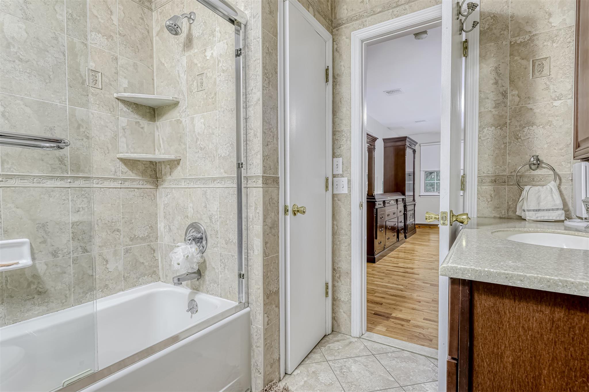 #15 photo, 60 Highview Road, Monsey , NY 10952