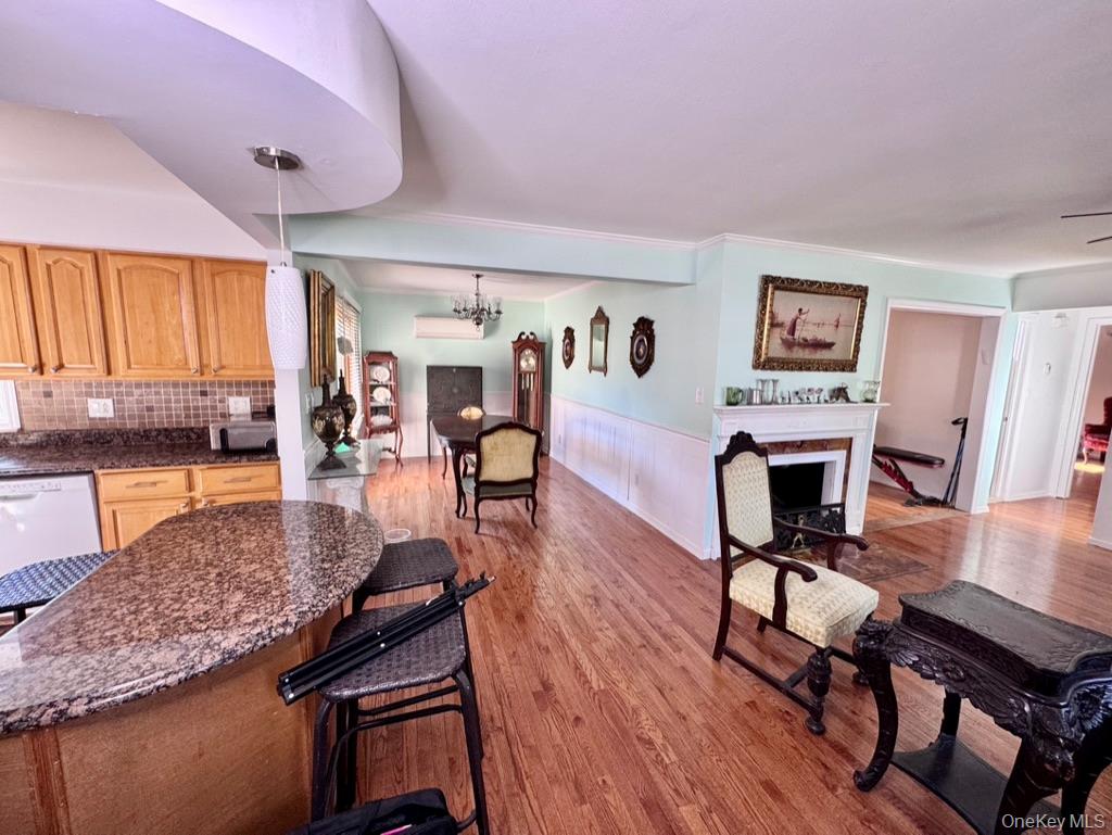 #3 photo, 980 Siems Court, ナッソー郡 North Bellmore , NY 11710