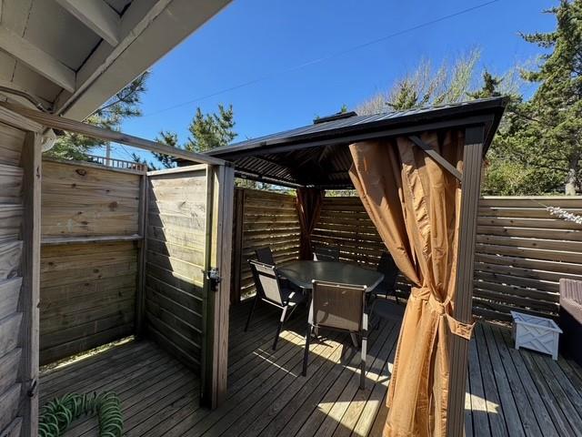 #16 photo, 850 Evergreen Walk, Ocean Beach , NY 11770