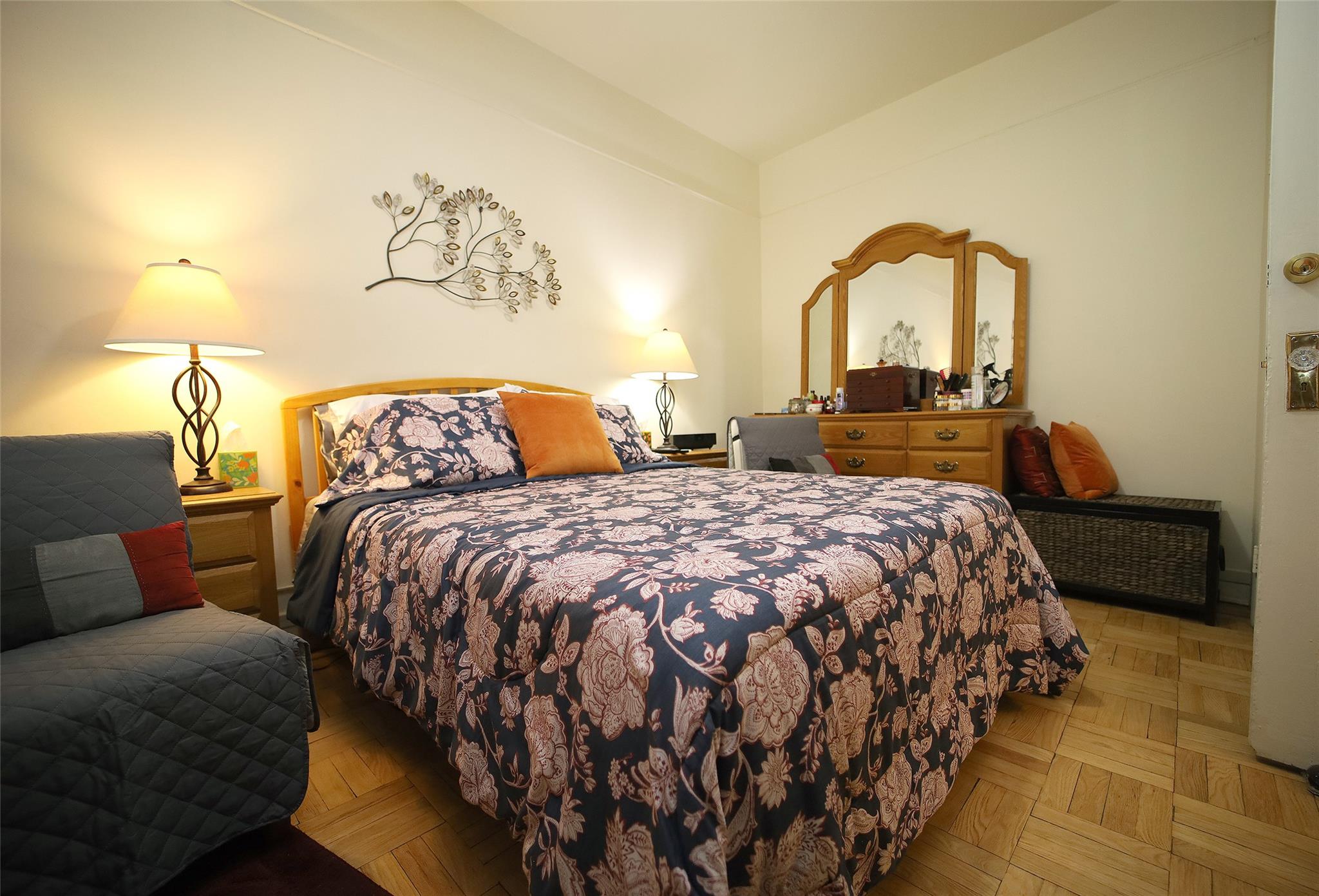 #15 photo, 83-55 Lefferts Boulevard, 皇后區 秋園 Kew Gardens , NY 11415