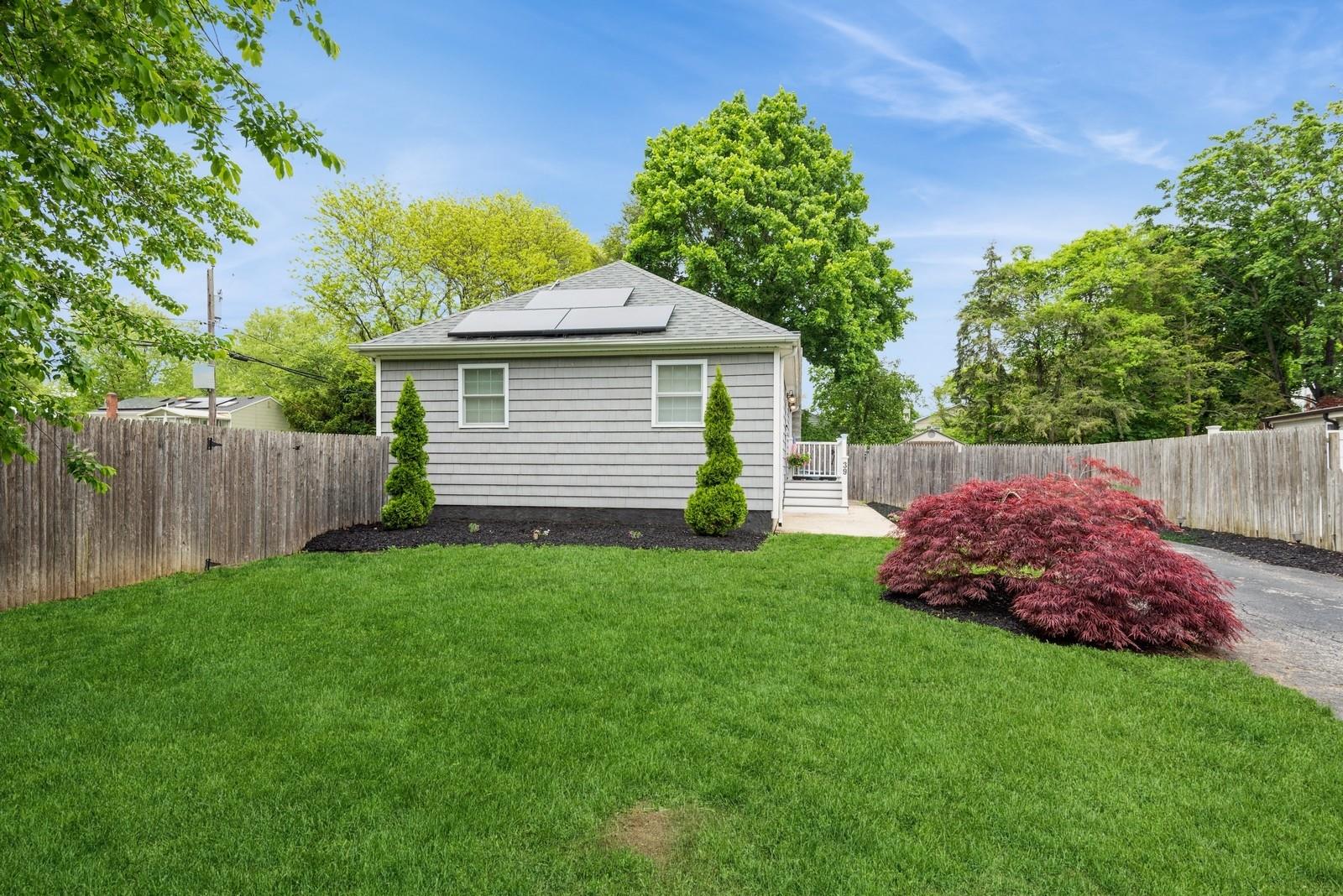 #1 photo, 39 Rose Street, Hauppauge , NY 11788