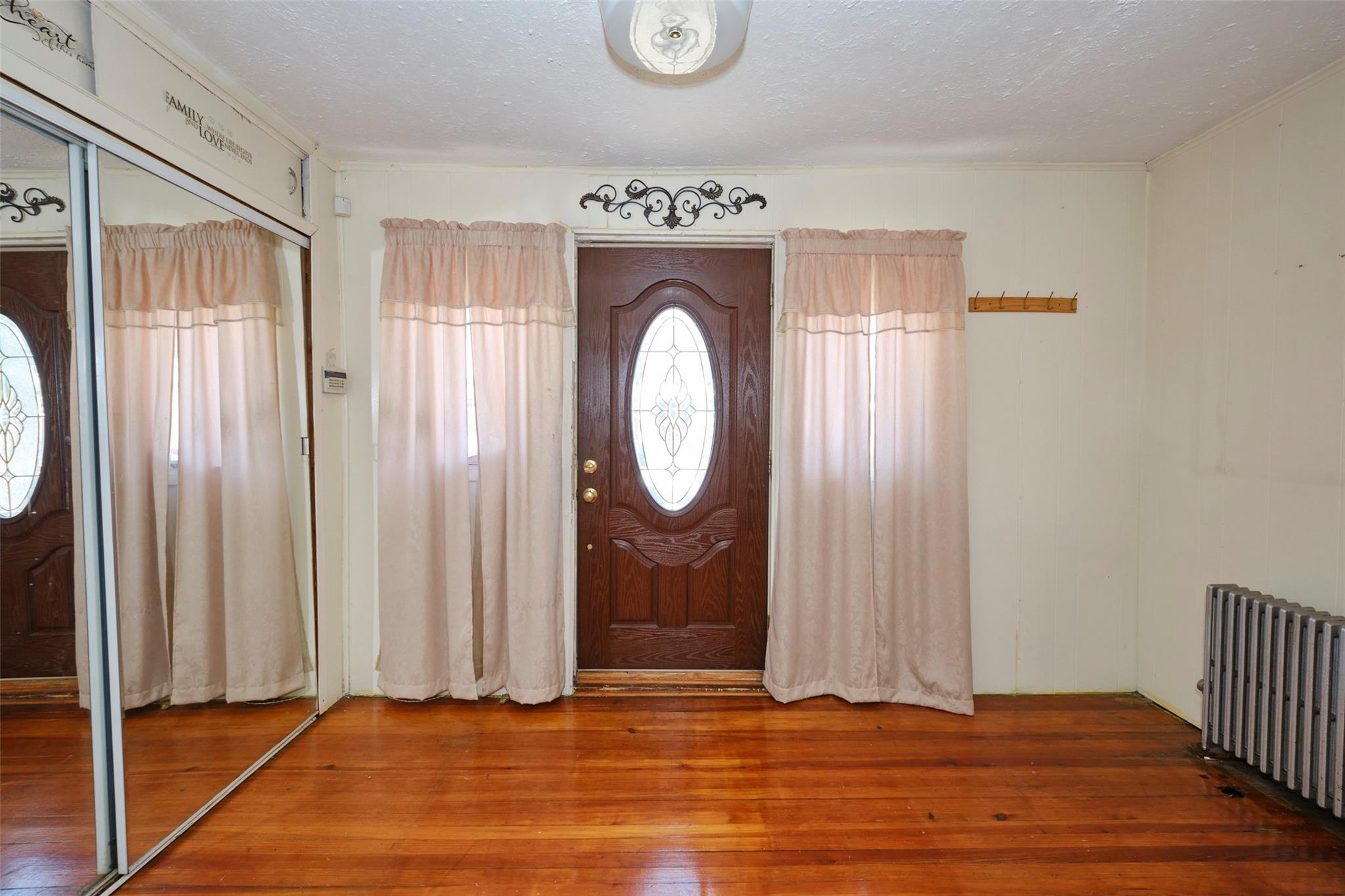 #3 photo, 90-62 204th Street, 皇后區 Hollis , NY 11423