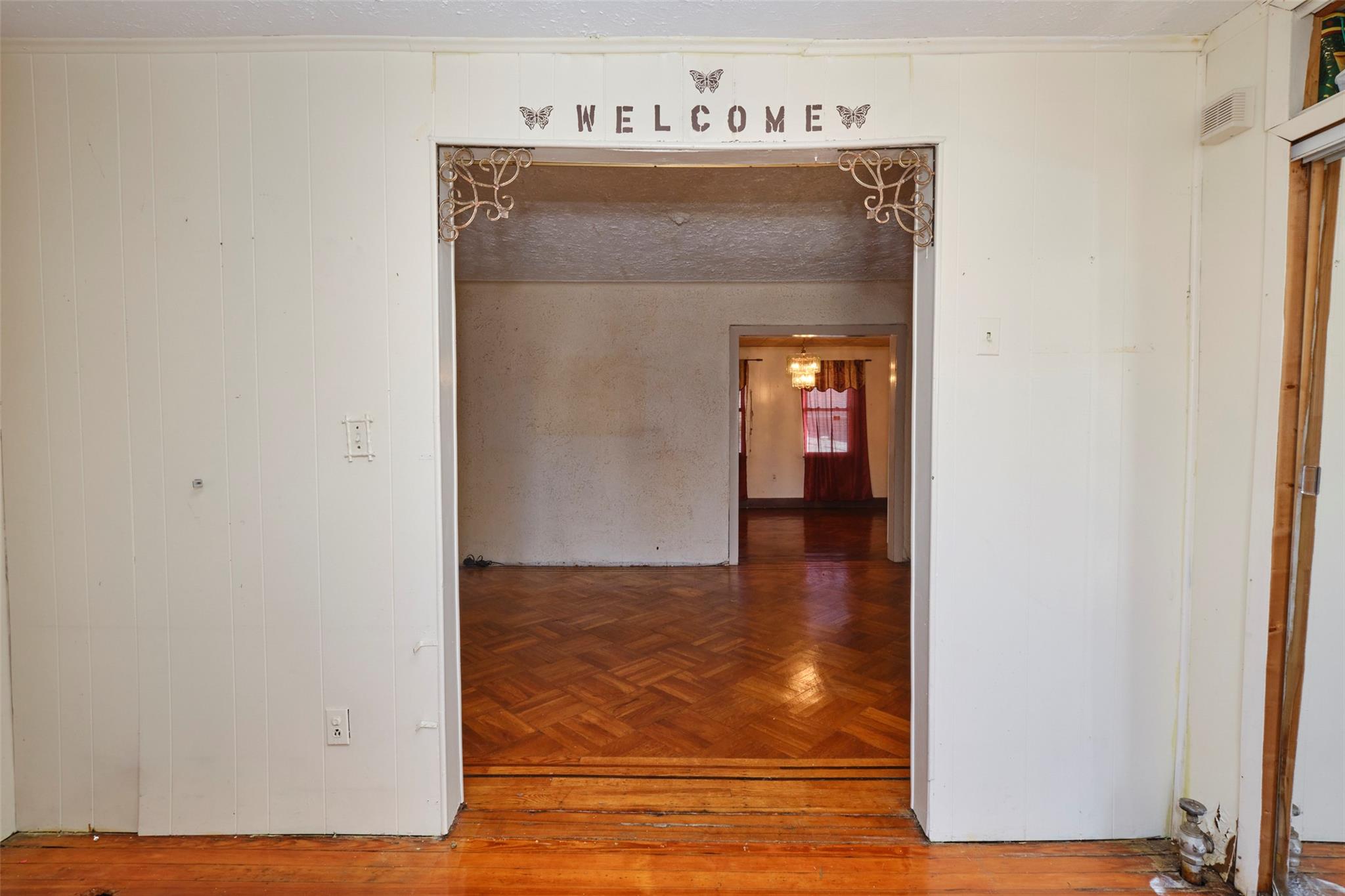 #4 photo, 90-62 204th Street, 皇后區 Hollis , NY 11423