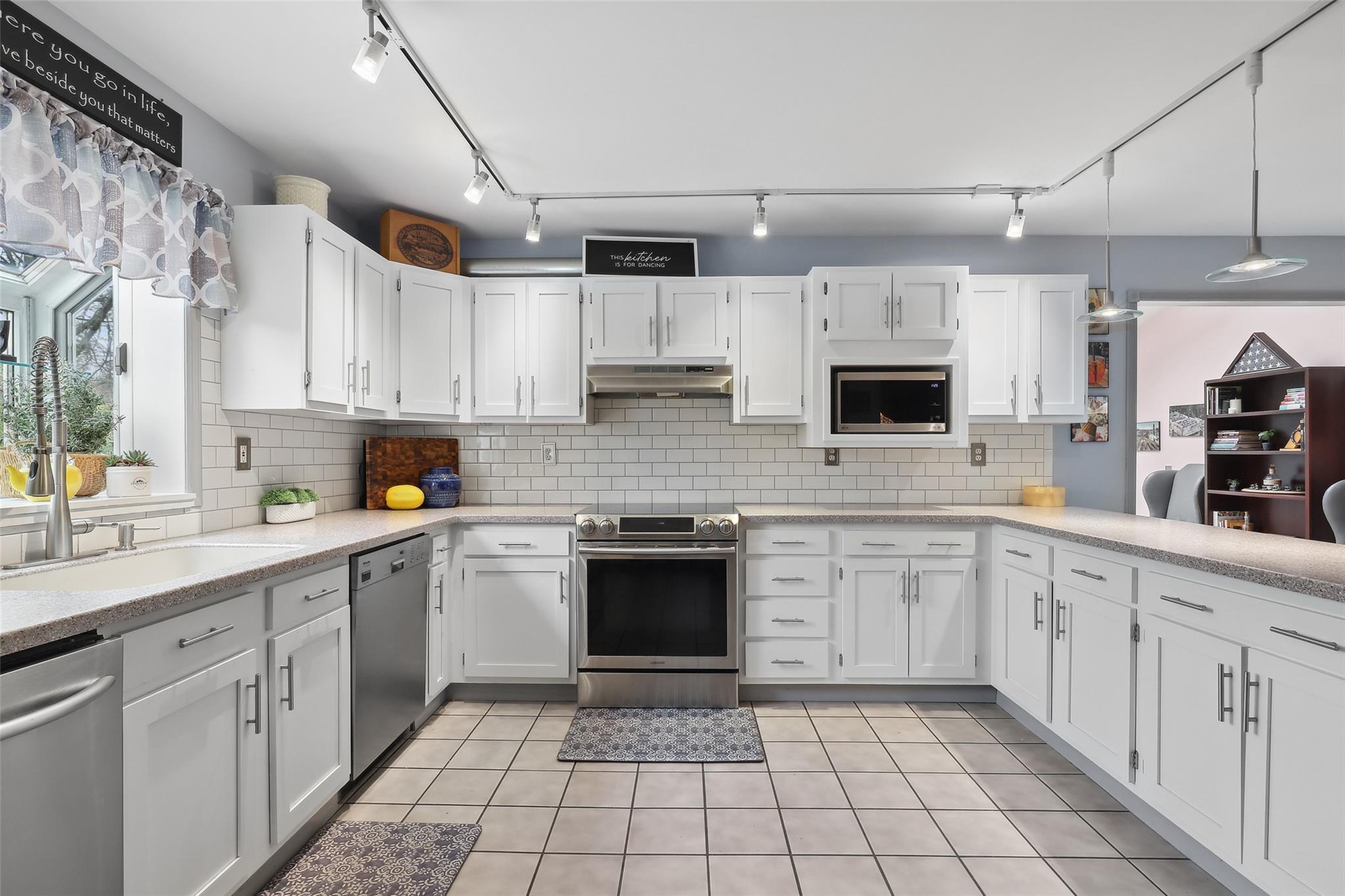 #8 photo, 13 Cross Road, 纽约州 Cortlandt Manor , NY 10567