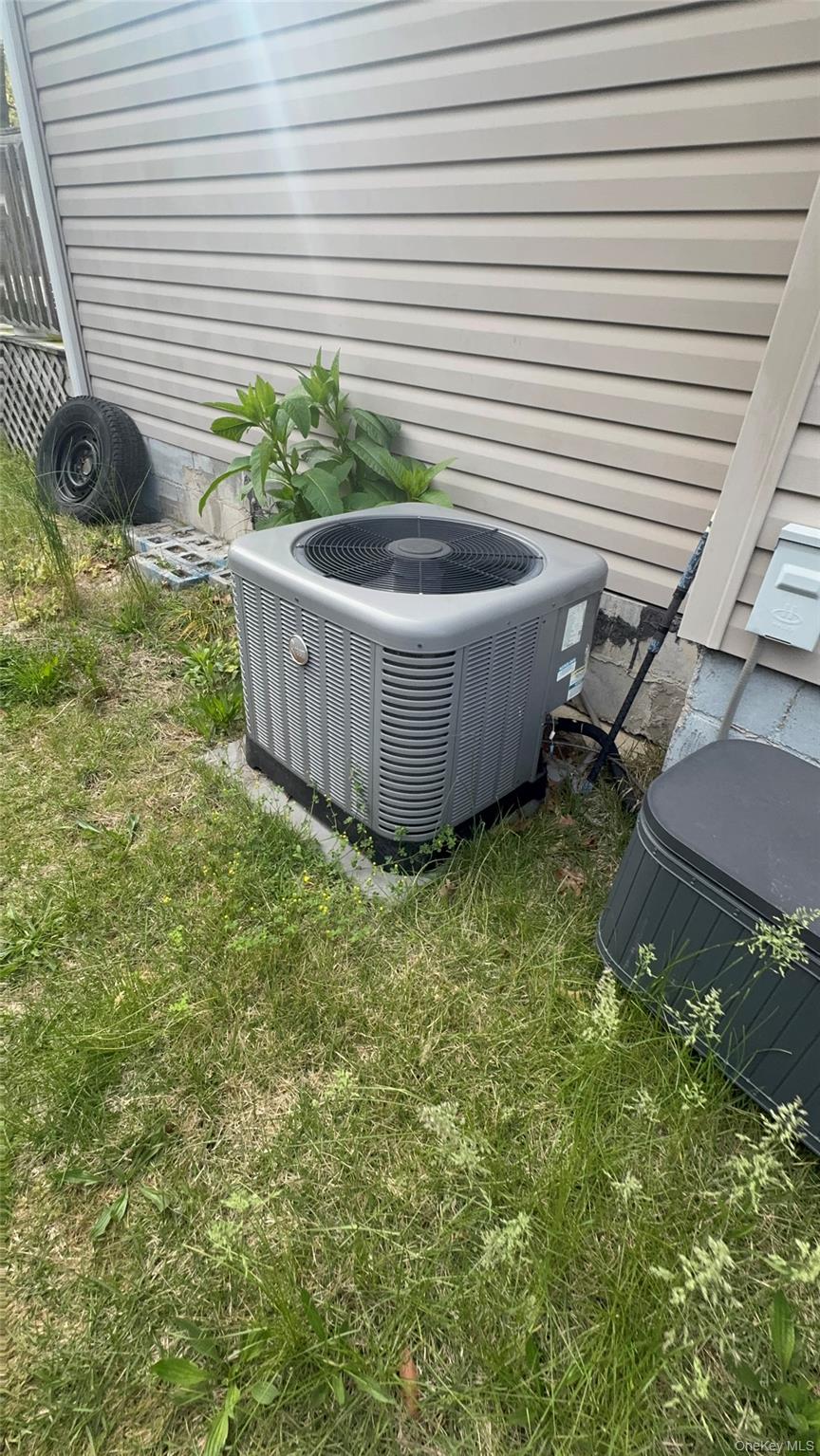 #11 photo, 519 Sweezy Avenue, サフォーク郡 Riverhead , NY 11901