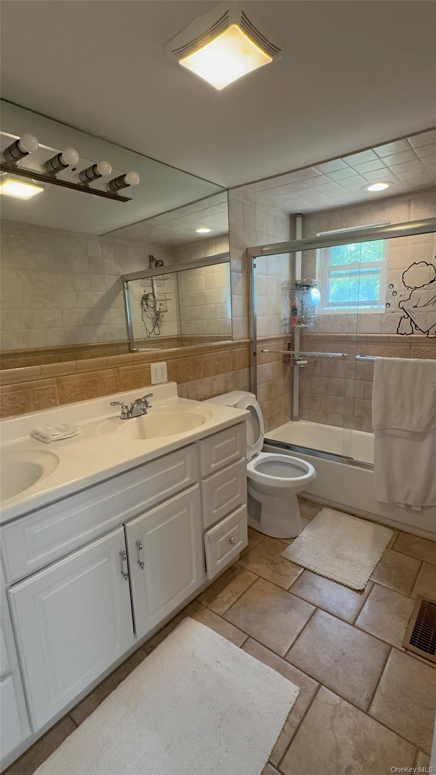 #14 photo, 519 Sweezy Avenue, サフォーク郡 Riverhead , NY 11901