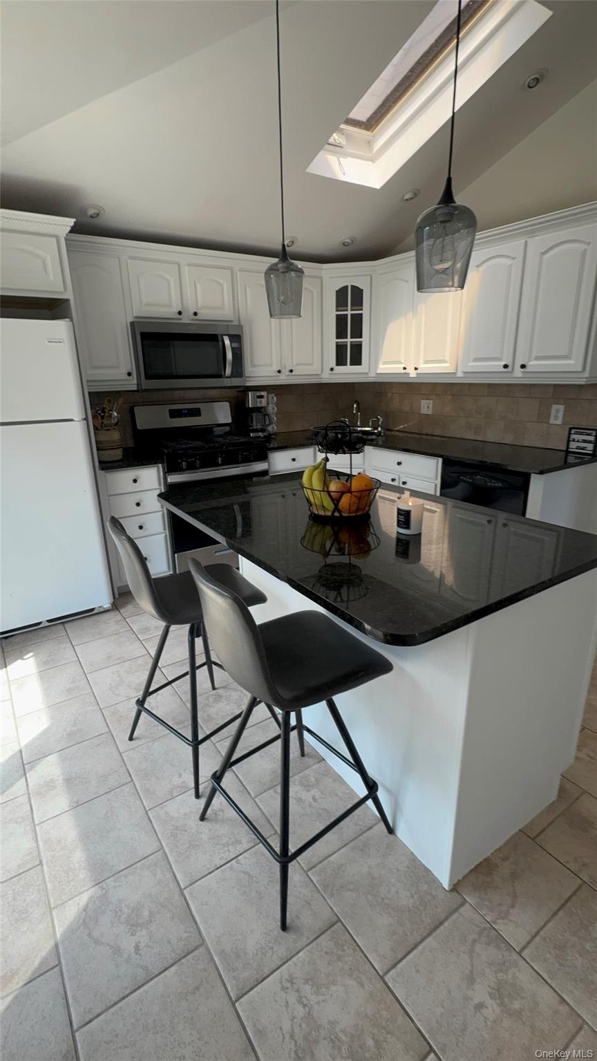 #2 photo, 519 Sweezy Avenue, サフォーク郡 Riverhead , NY 11901