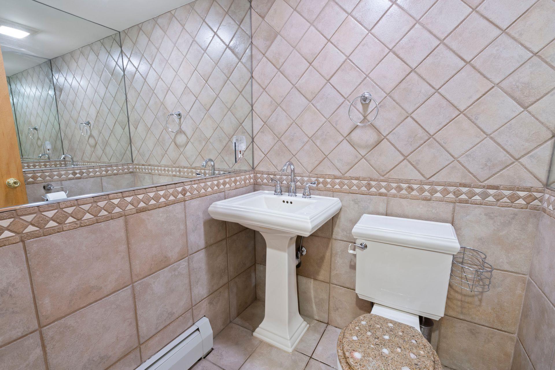 #16 photo, 30 Darby Drive, South Huntington , NY 11746