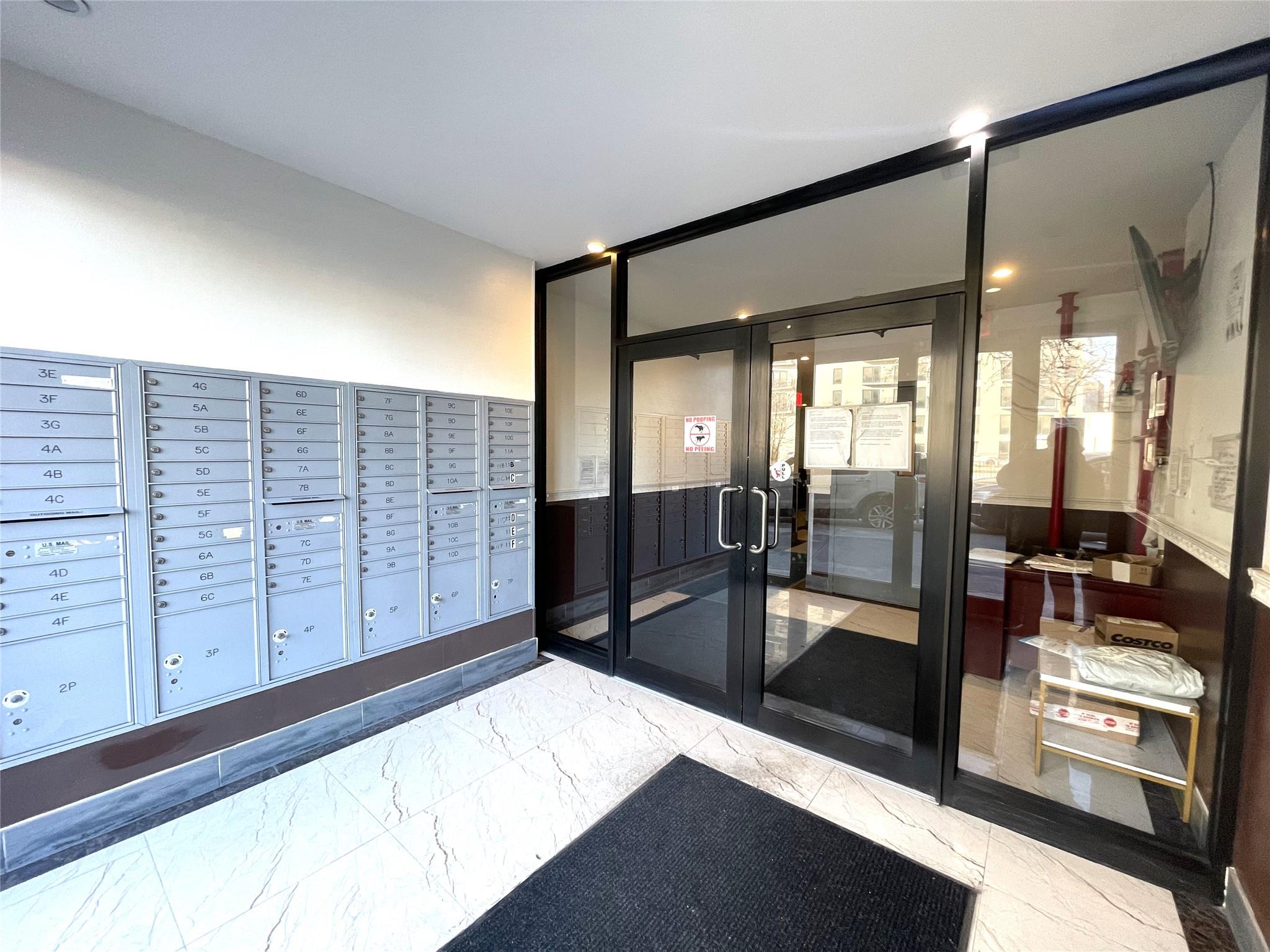 #3 photo, 70-26 Queens Boulevard, クイーンズ区 Woodside , NY 11377